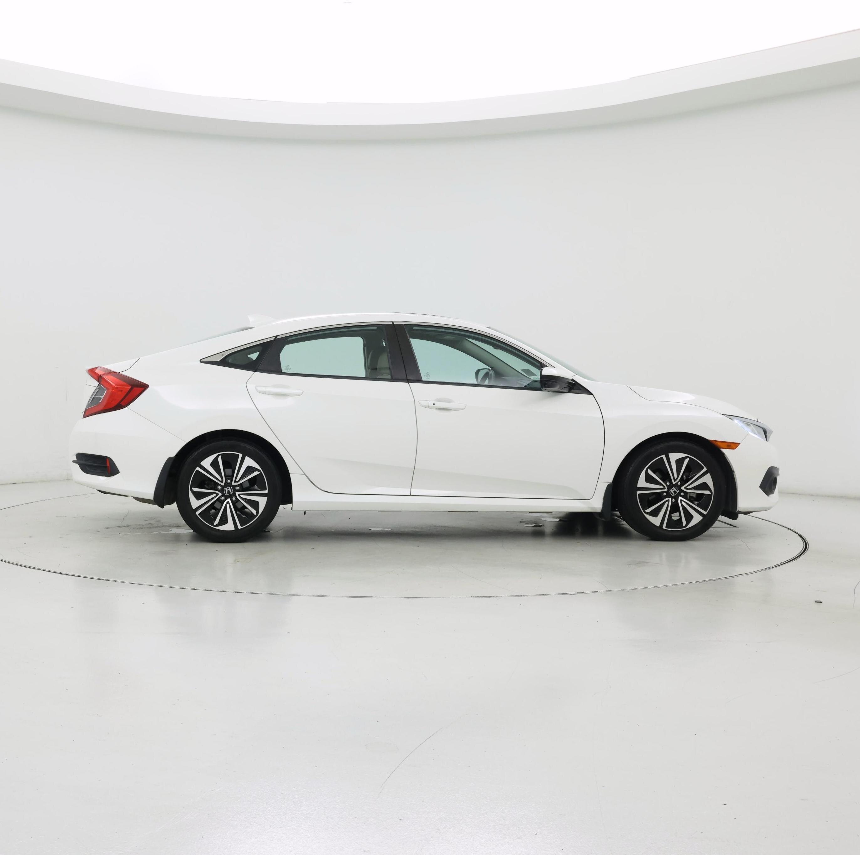 Thumbnail: 2016 Honda Civic - 7