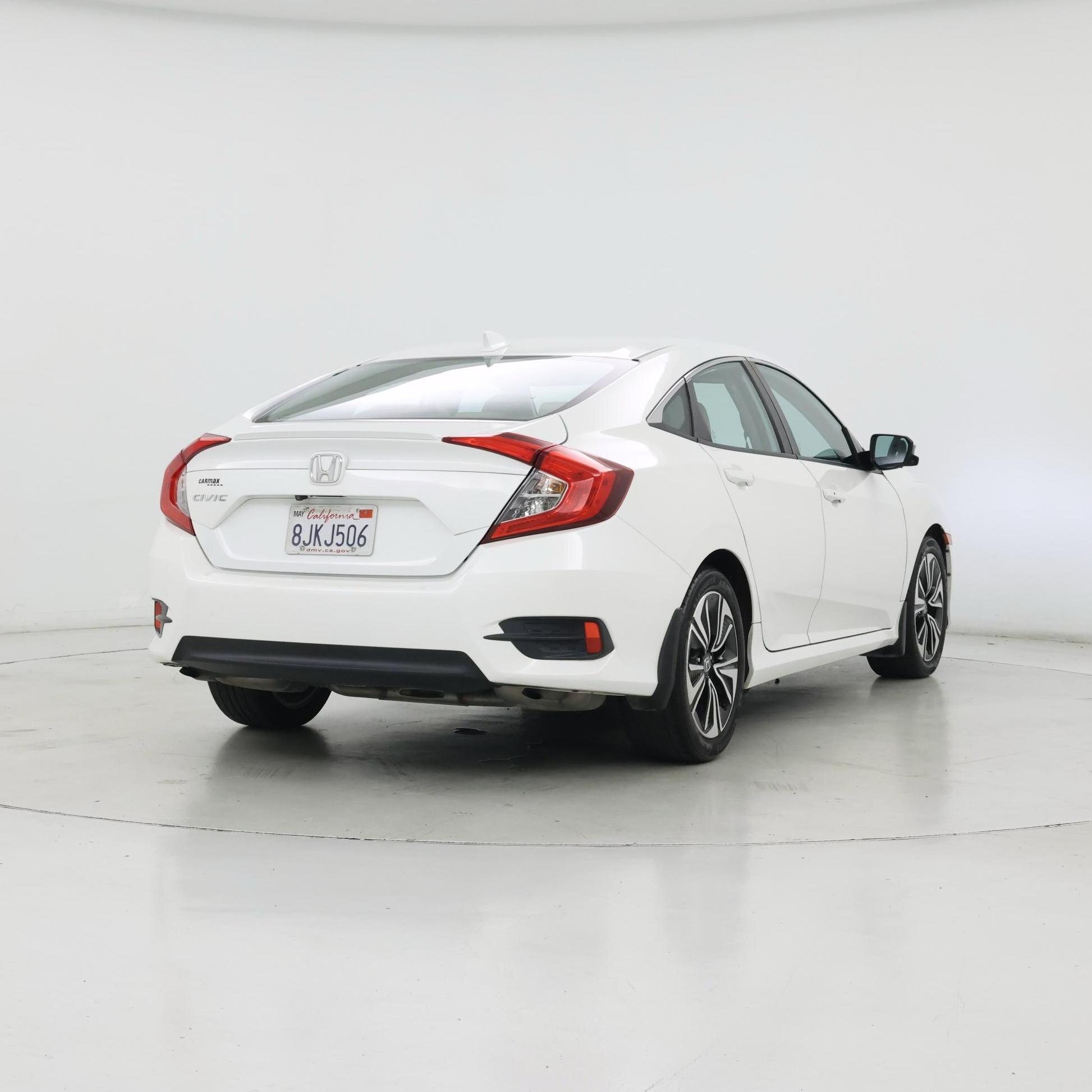 Thumbnail: 2016 Honda Civic - 8