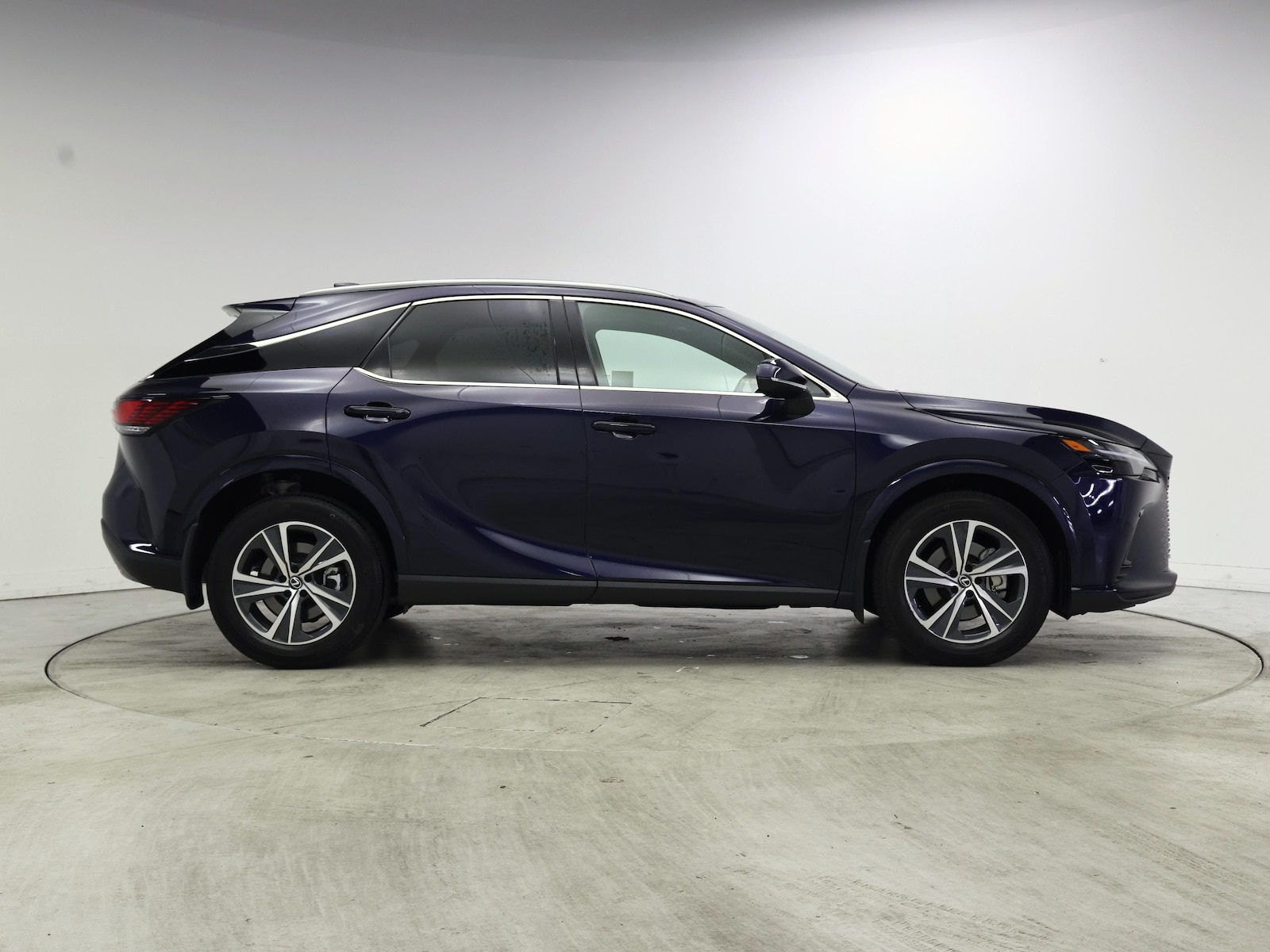 2025 Lexus RX Hybrid 350h - Photo 8