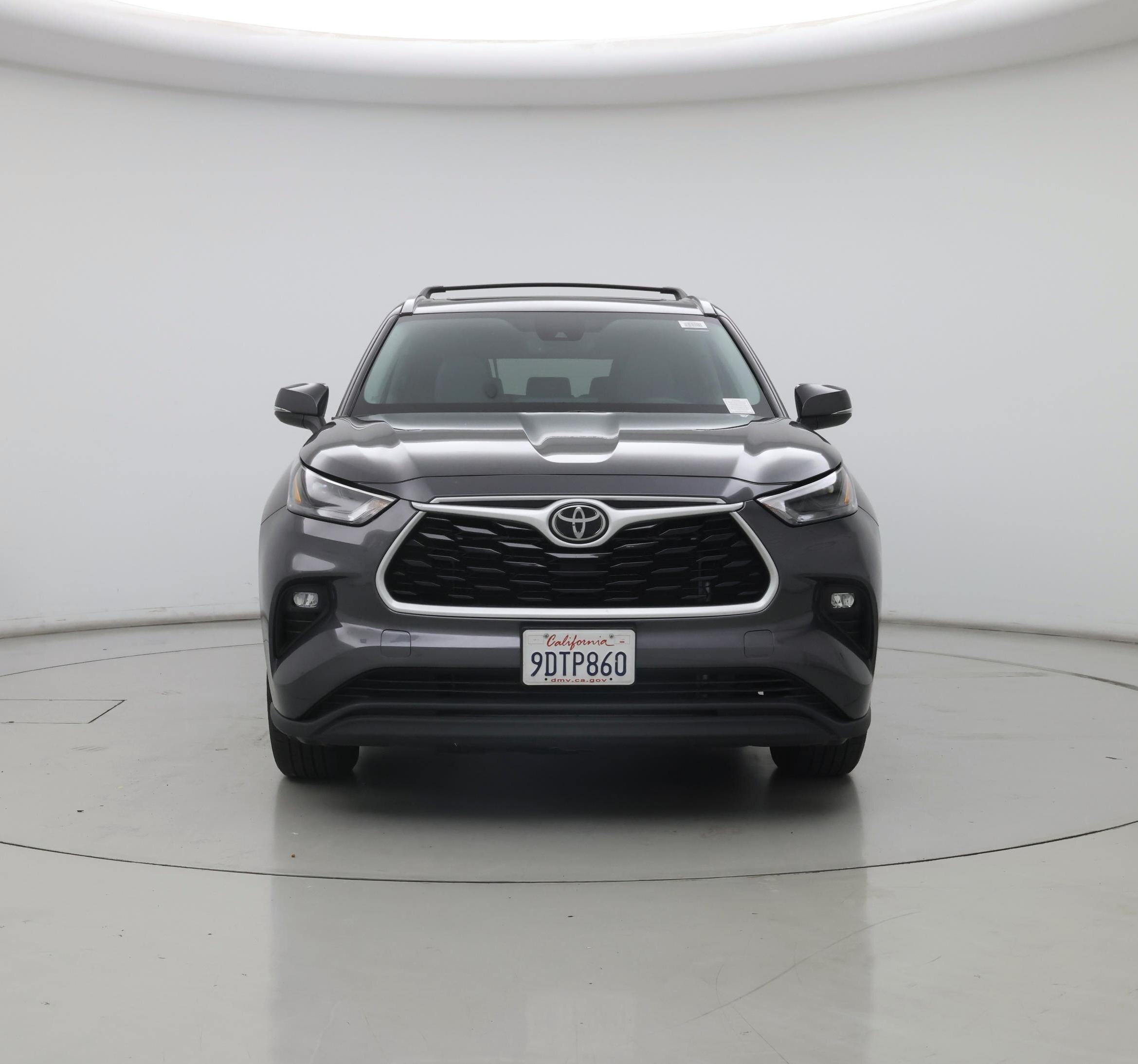 Thumbnail: 2023 Toyota Highlander - 5