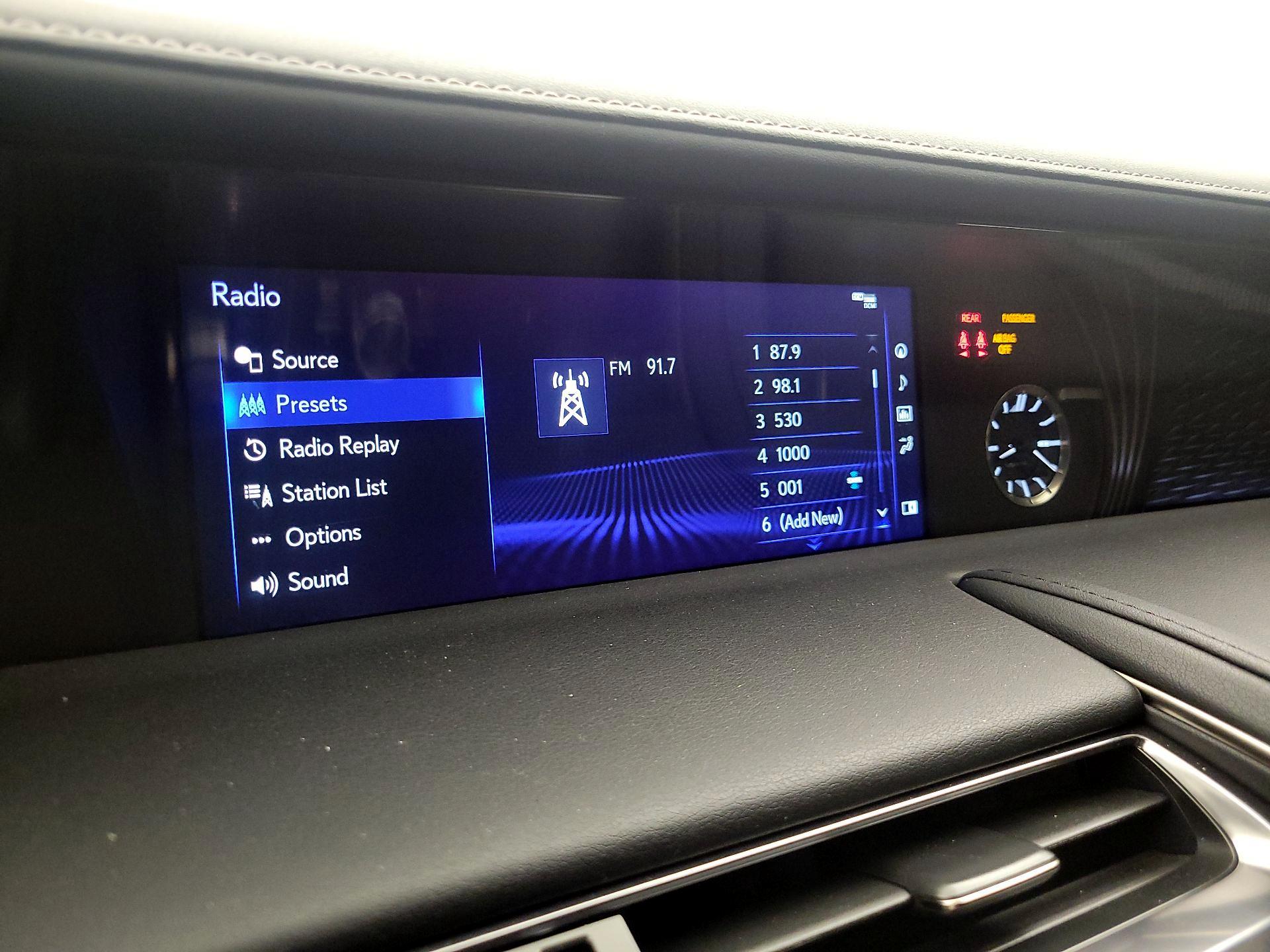 Thumbnail: 2018 Lexus LC - 15