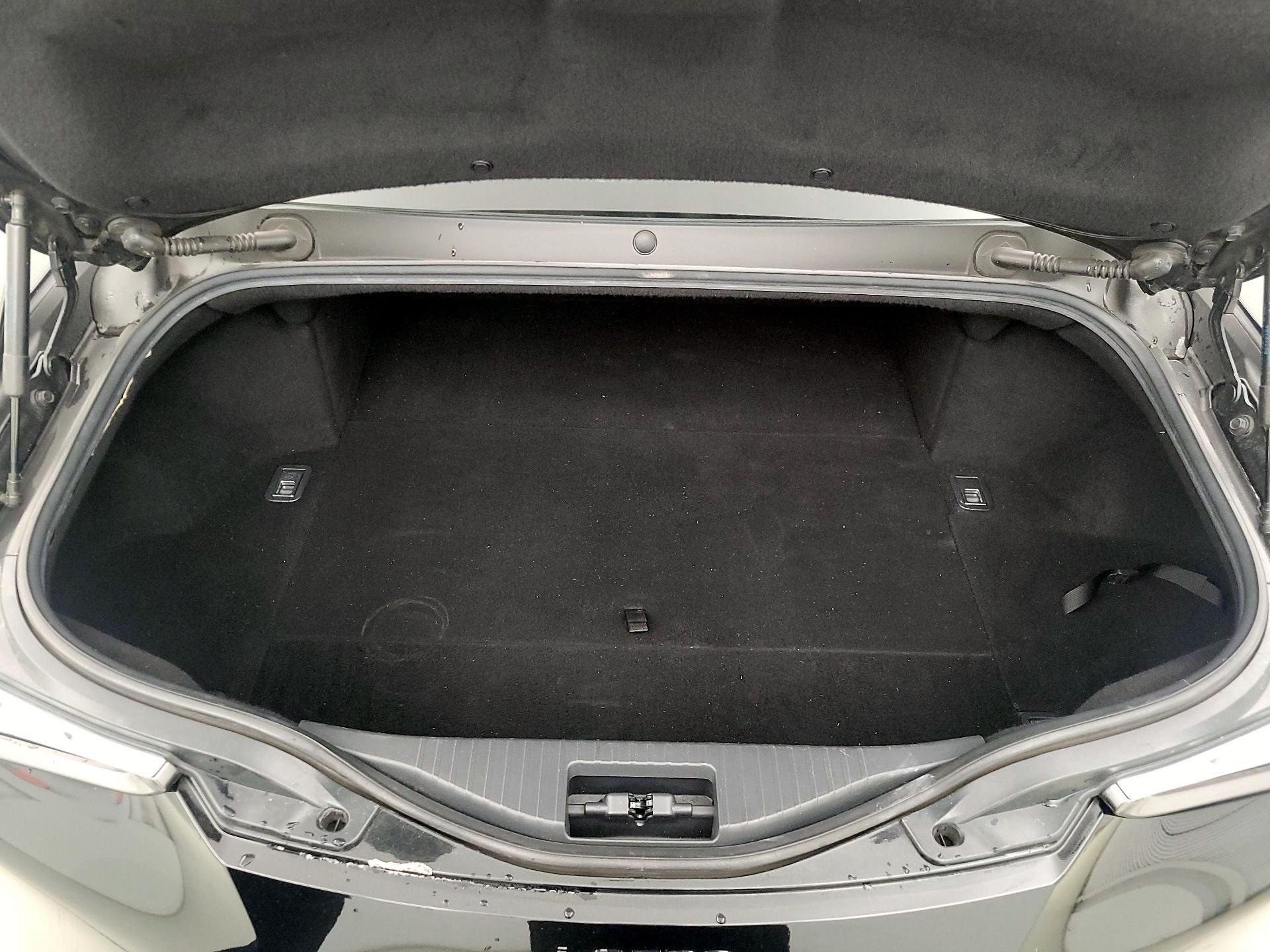 Thumbnail: 2018 Lexus LC - 19