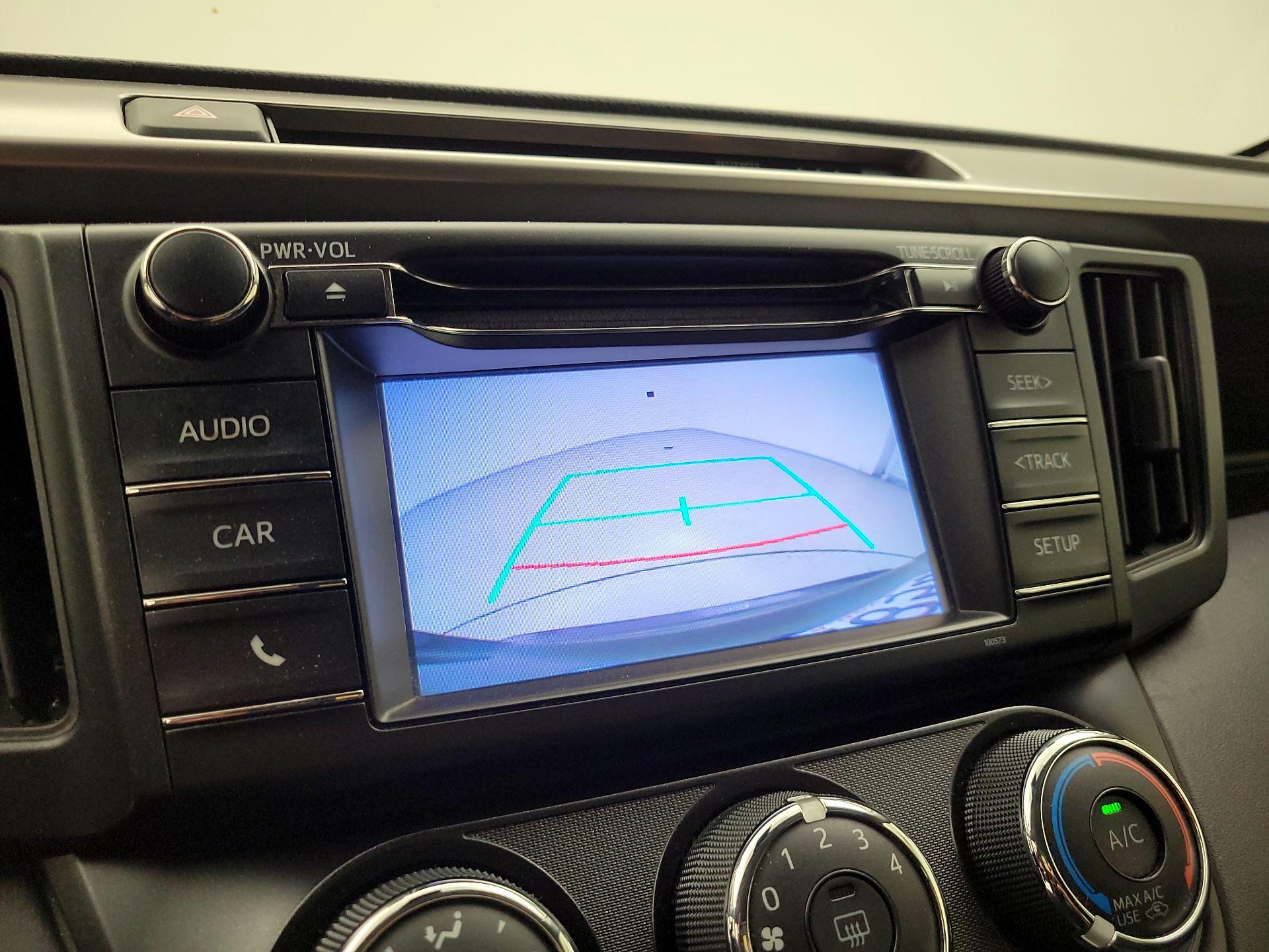 Thumbnail: 2018 Toyota RAV4 - 14