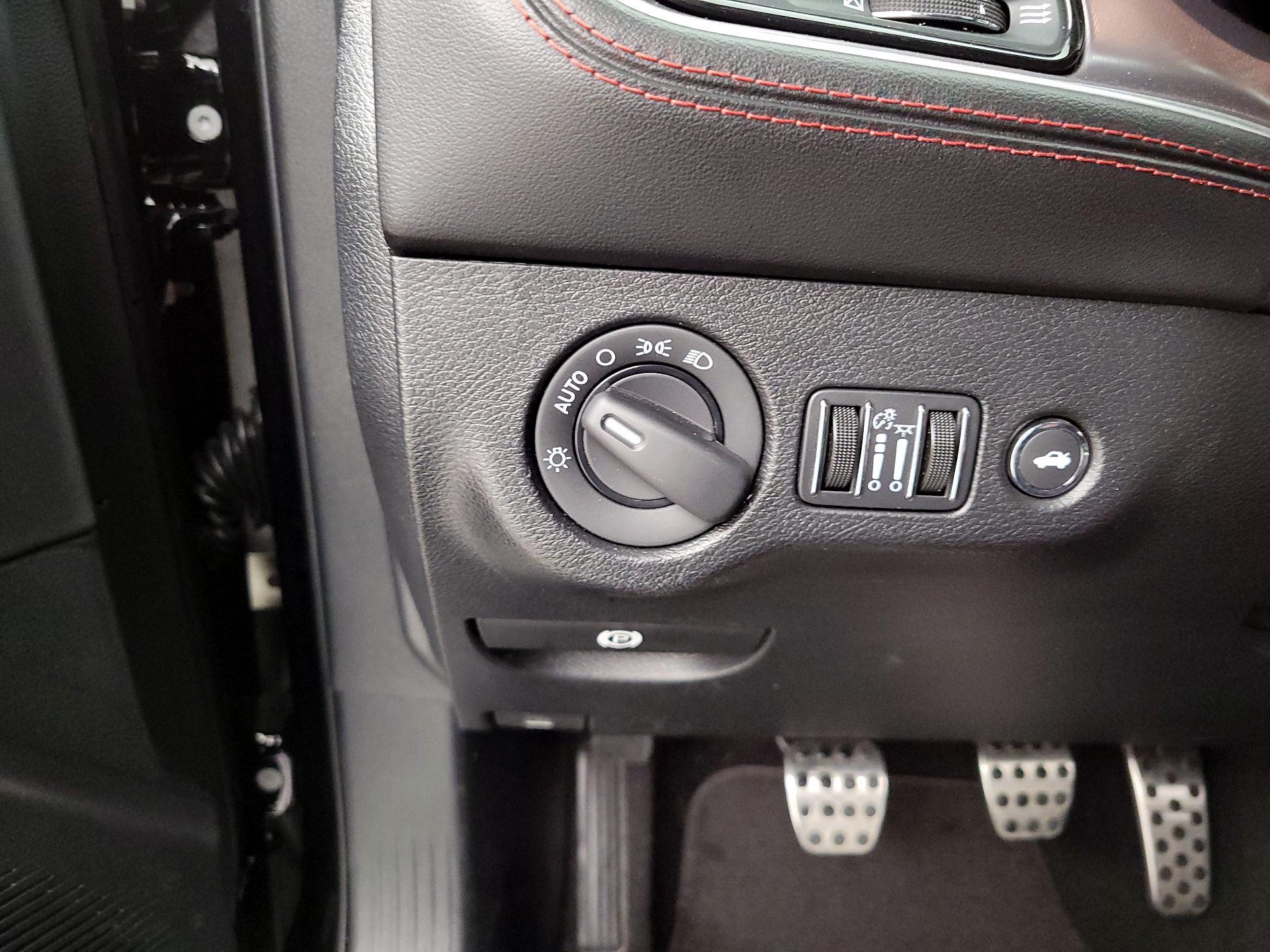 Thumbnail: 2021 Dodge Challenger - 13