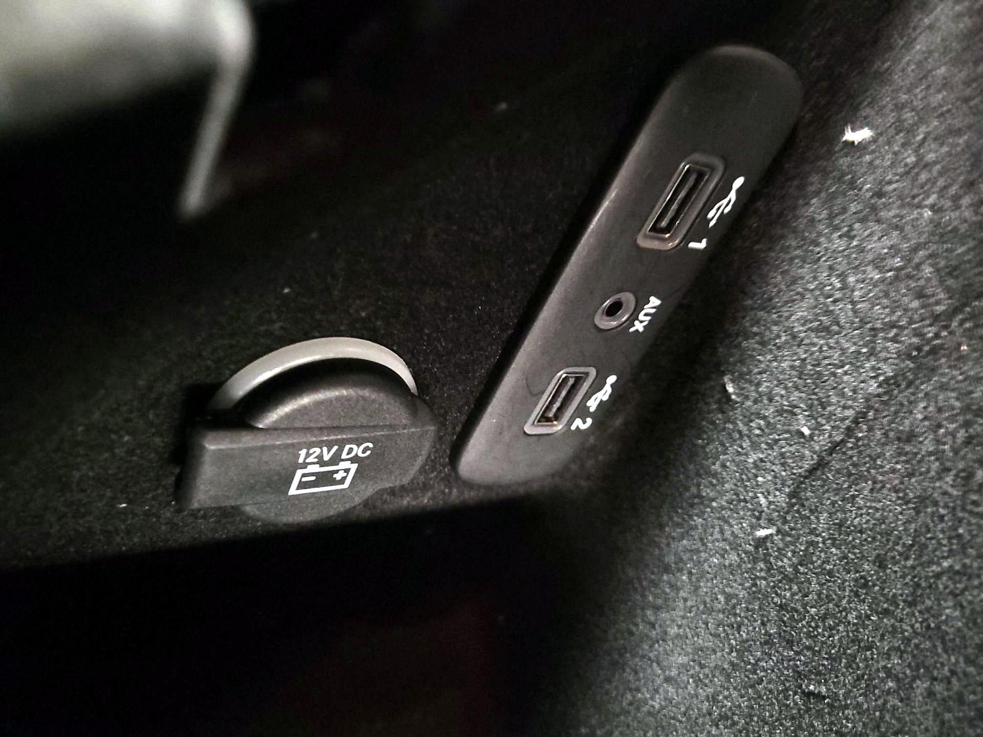 Thumbnail: 2021 Dodge Challenger - 18