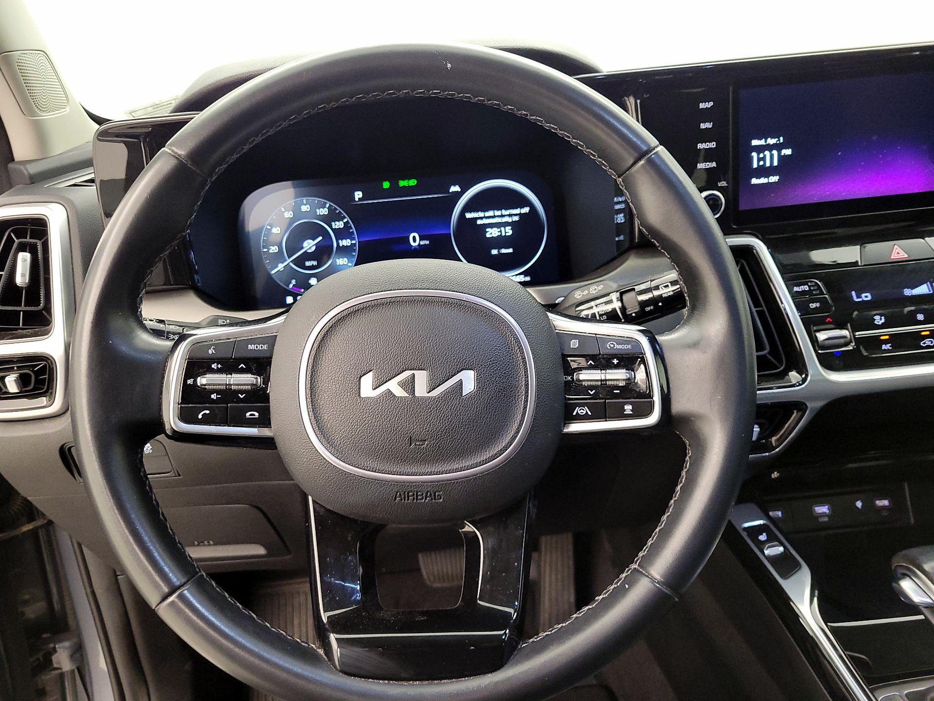 Thumbnail: 2023 Kia Sorento - 10