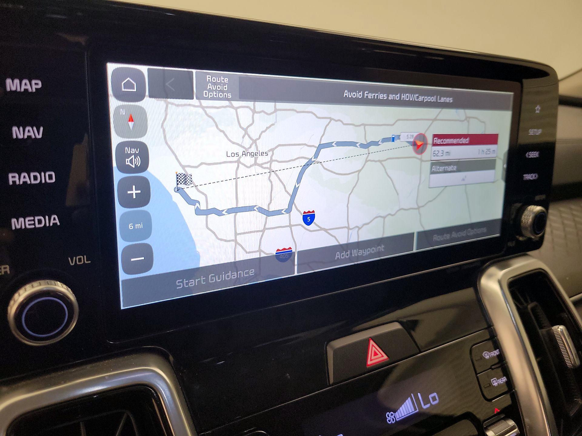 Thumbnail: 2023 Kia Sorento - 14