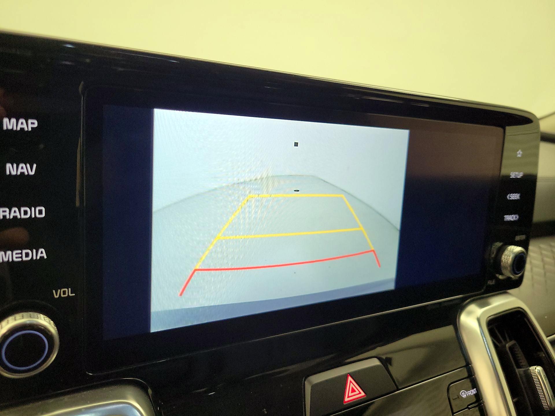 Thumbnail: 2023 Kia Sorento - 15