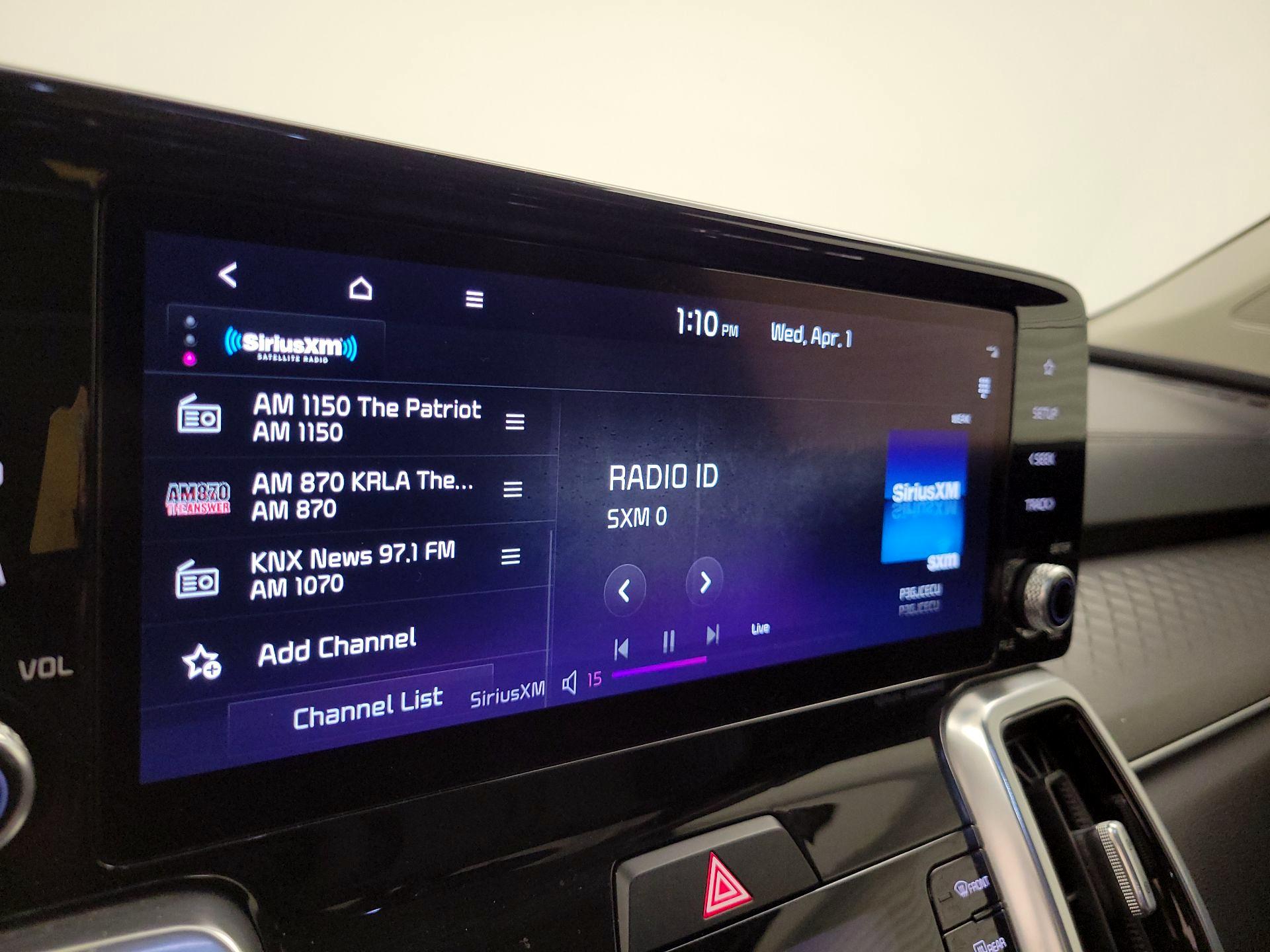 Thumbnail: 2023 Kia Sorento - 16