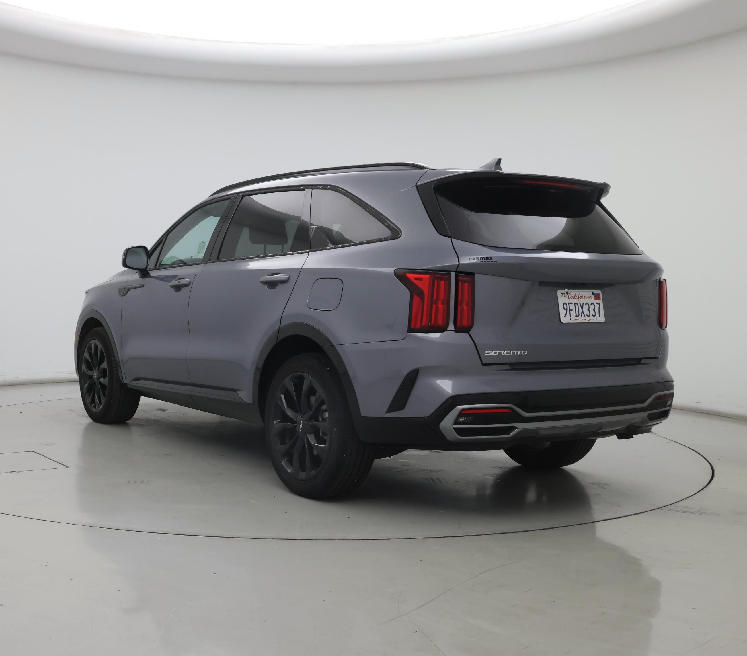 Thumbnail: 2023 Kia Sorento - 2