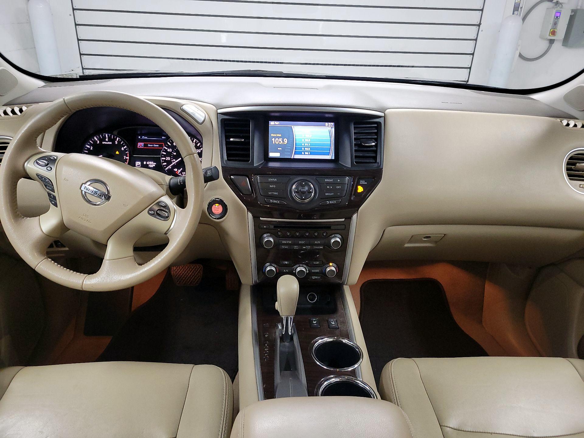Thumbnail: 2014 Nissan Pathfinder - 9