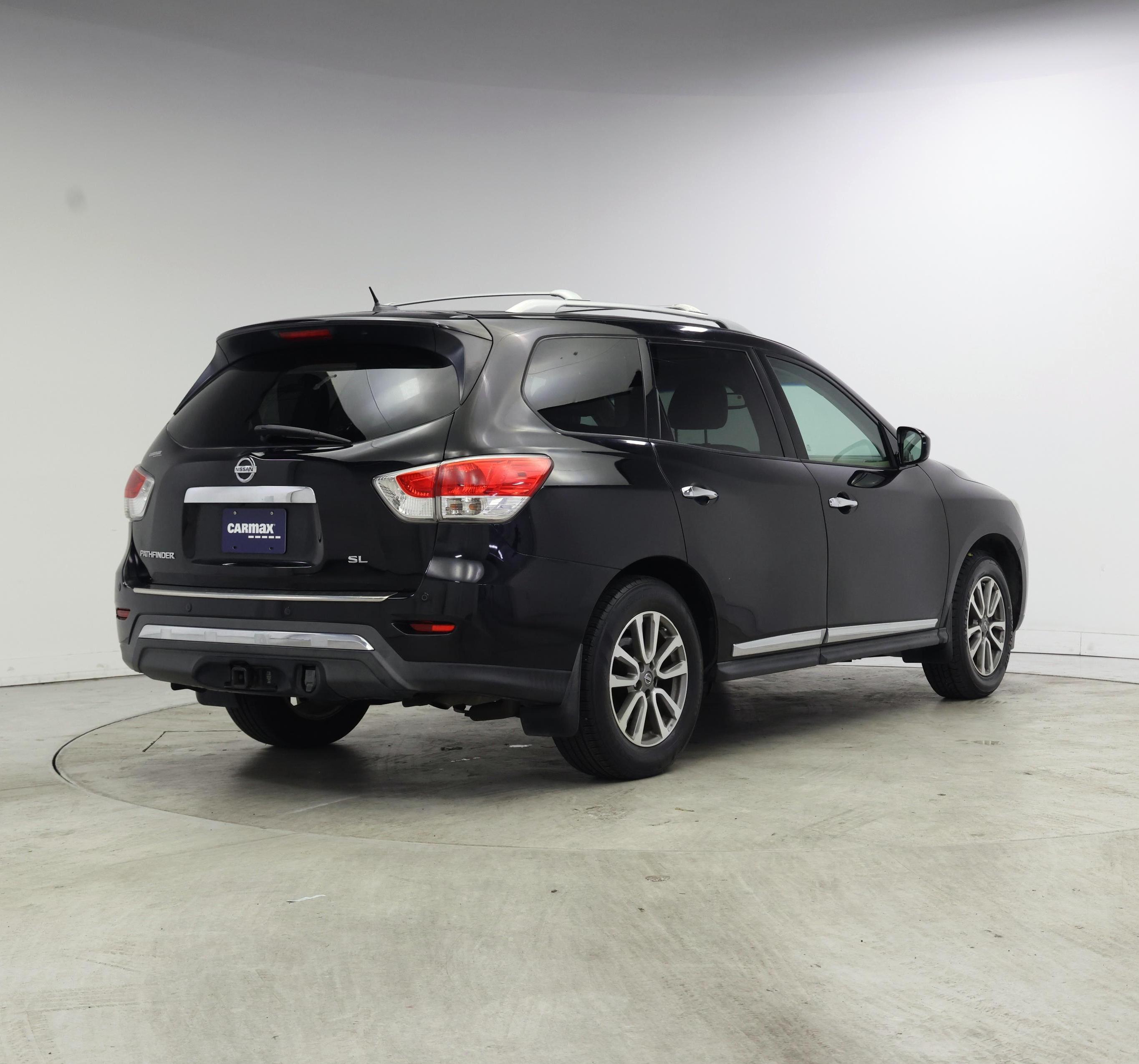 Thumbnail: 2014 Nissan Pathfinder - 8