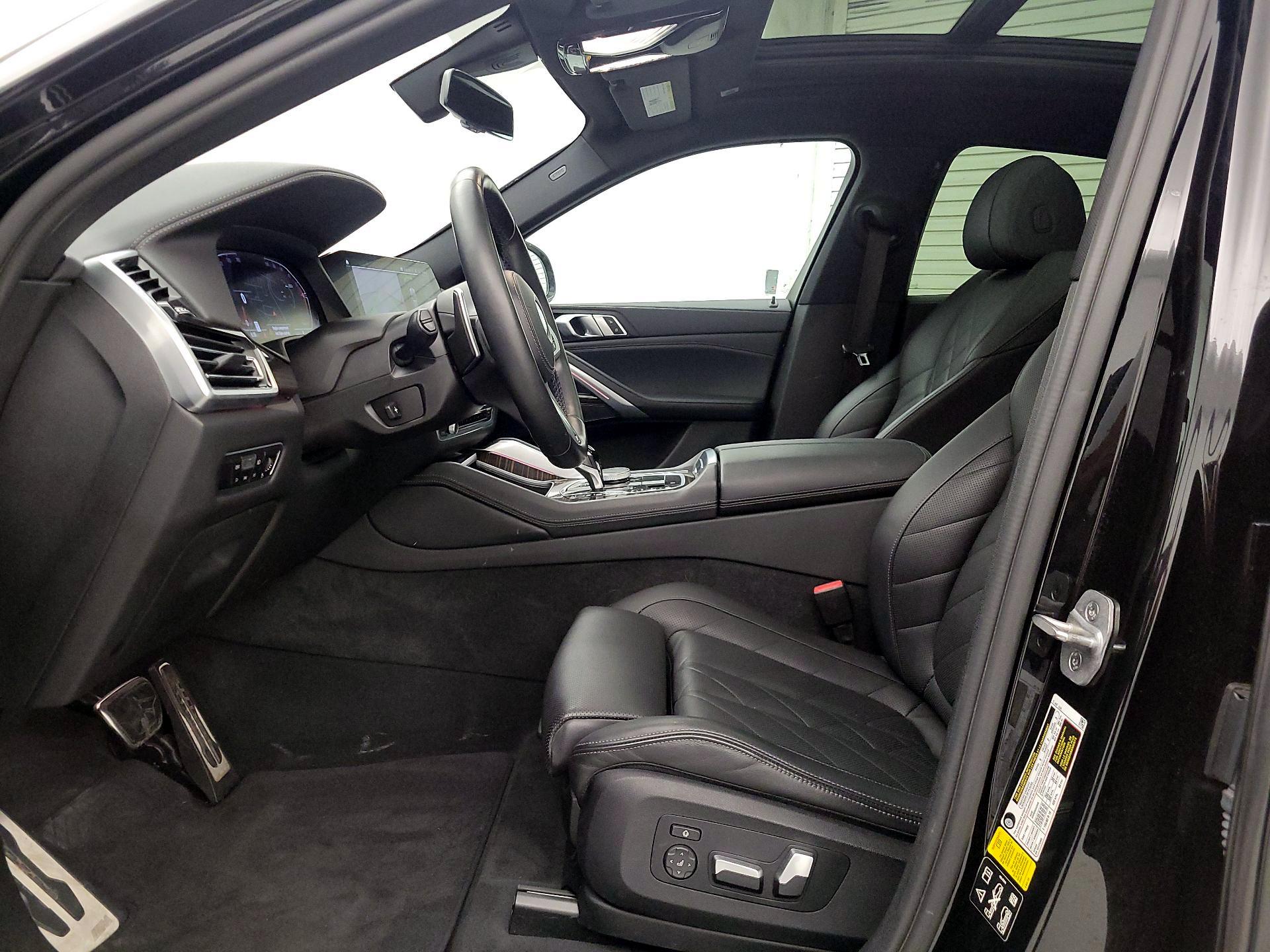 Thumbnail: 2023 BMW X6 - 11