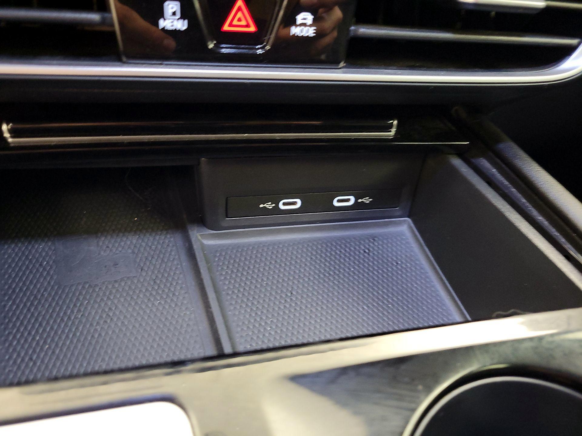 Thumbnail: 2024 Volkswagen Atlas - 18