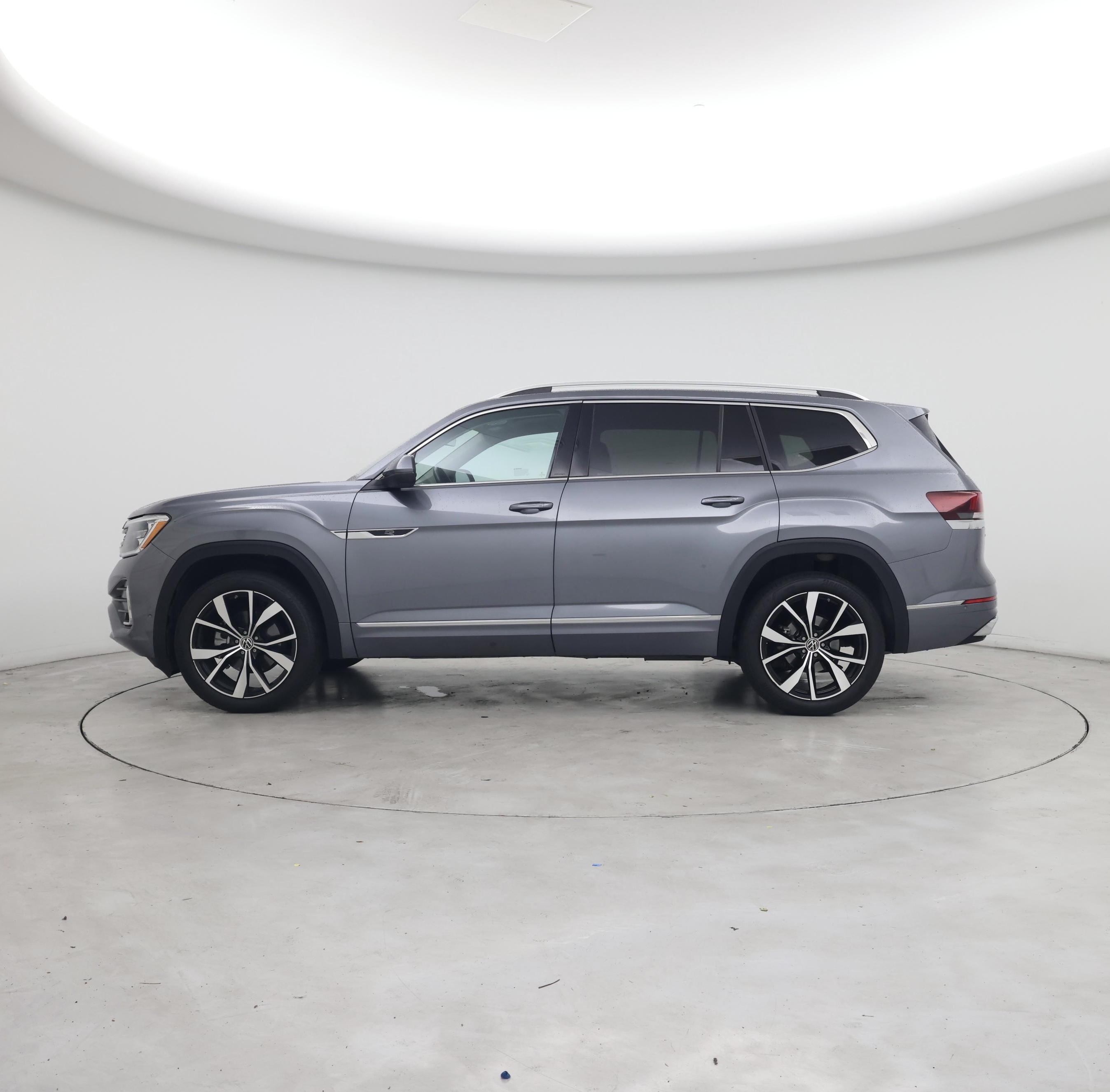 Thumbnail: 2024 Volkswagen Atlas - 3