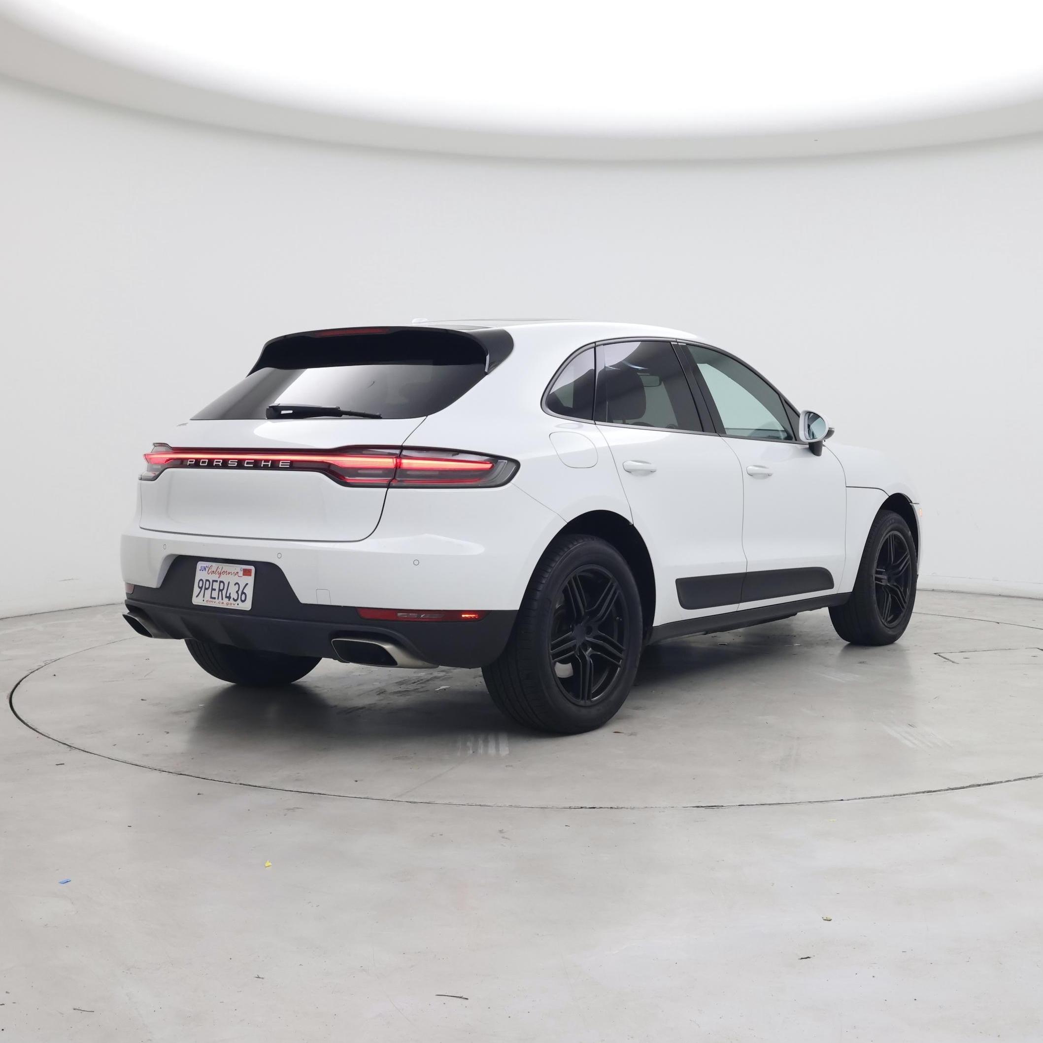 Thumbnail: 2020 Porsche Macan - 8