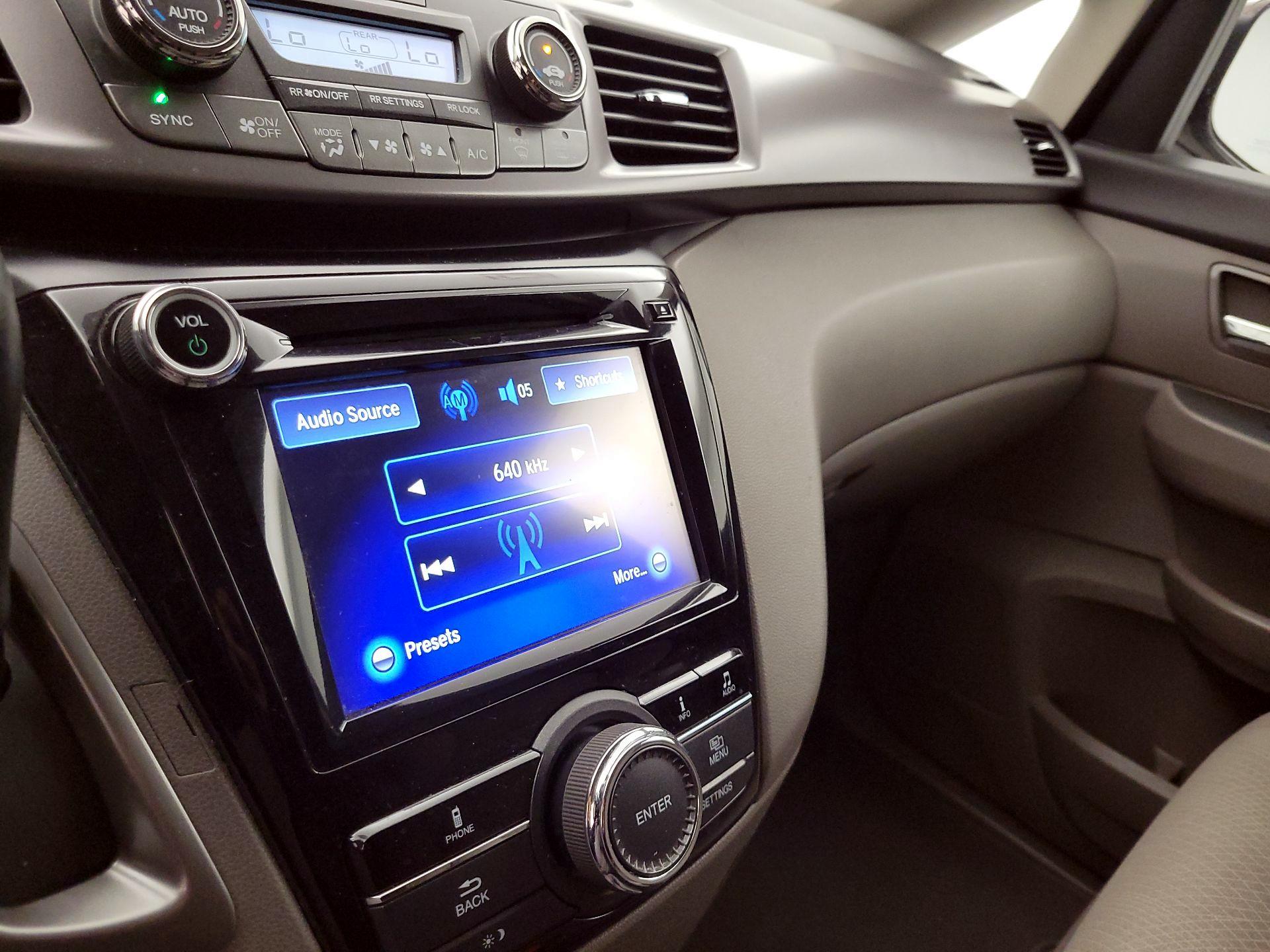 Thumbnail: 2014 Honda Odyssey - 15