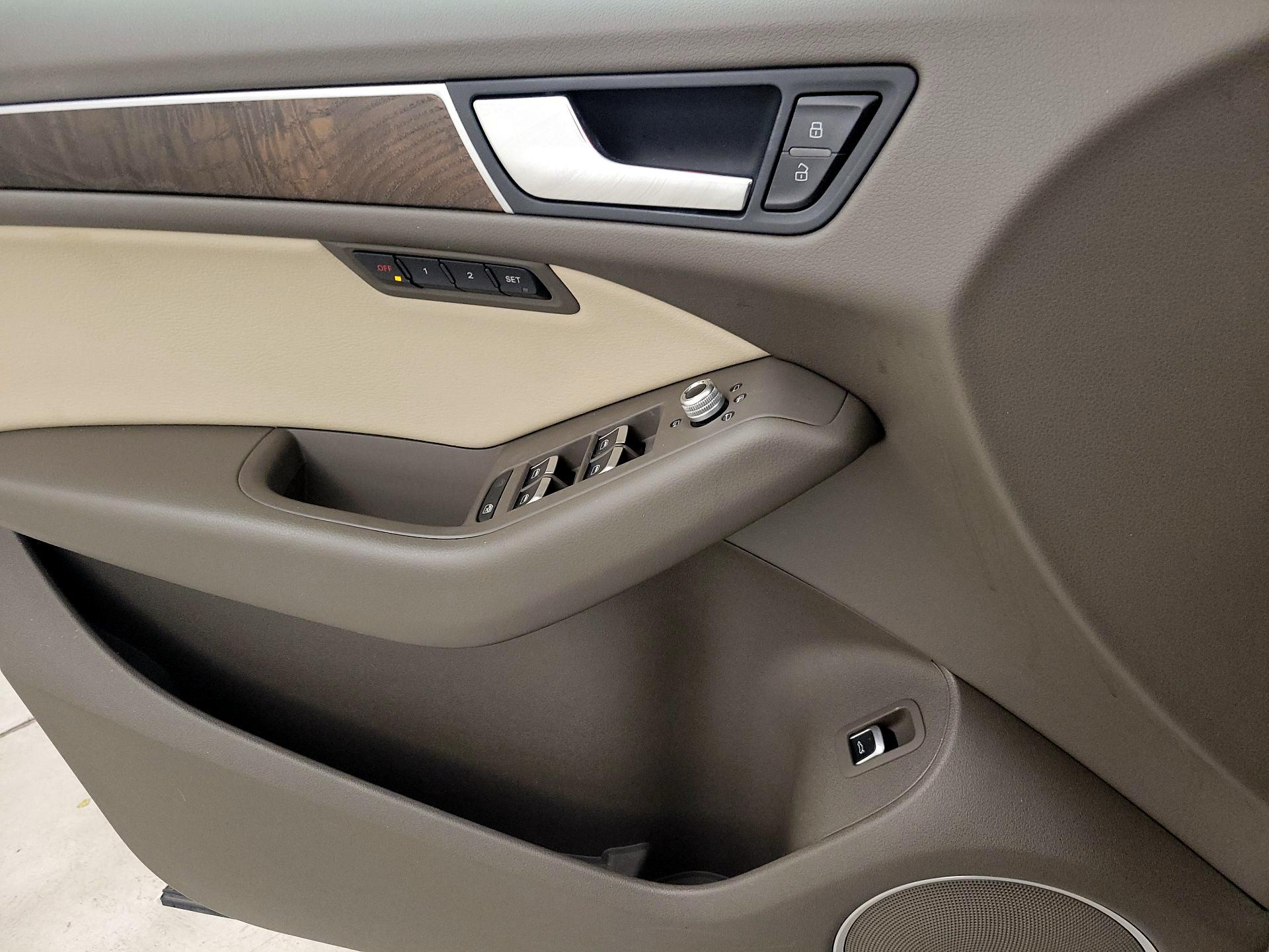 Thumbnail: 2015 Audi Q5 - 12