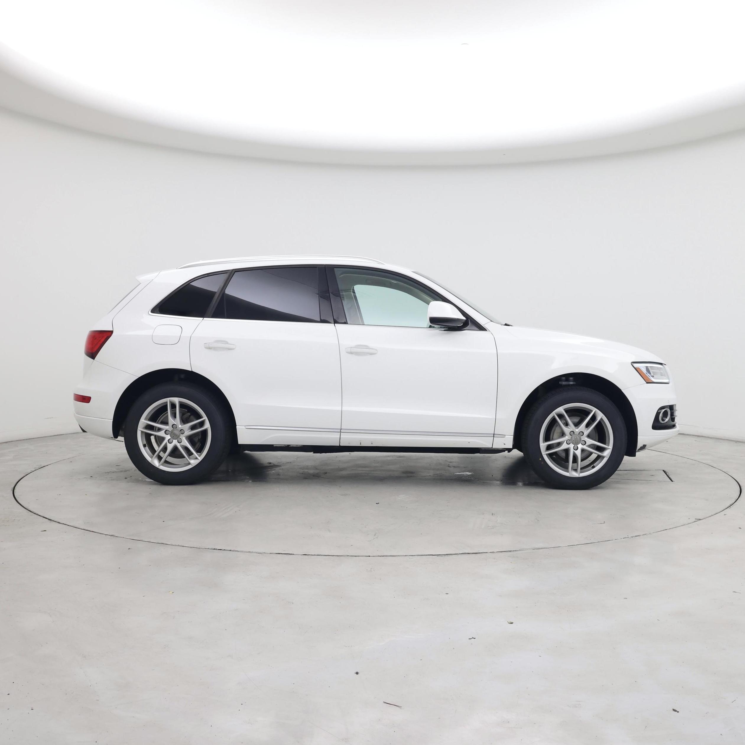 Thumbnail: 2015 Audi Q5 - 7