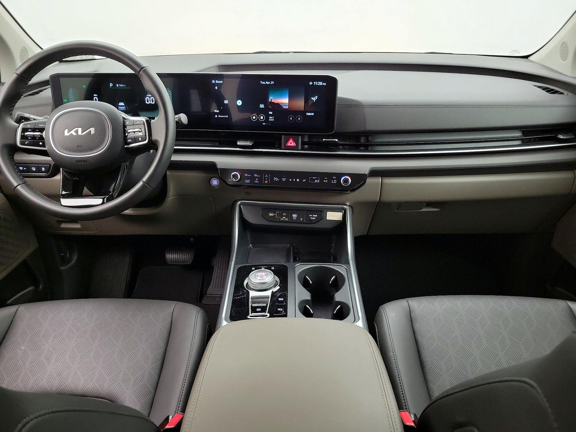 Thumbnail: 2025 Kia Carnival - 9