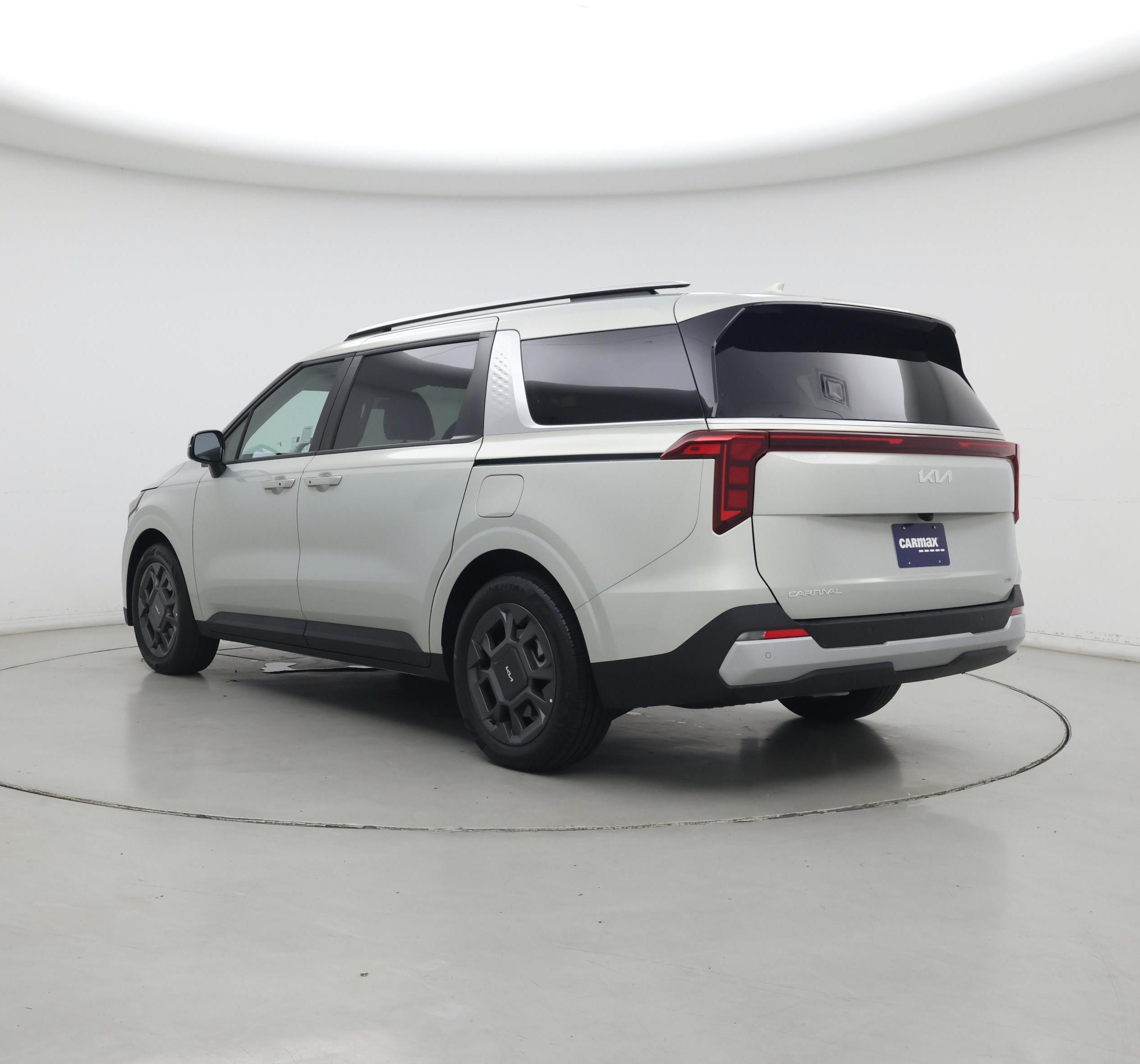 Thumbnail: 2025 Kia Carnival - 2