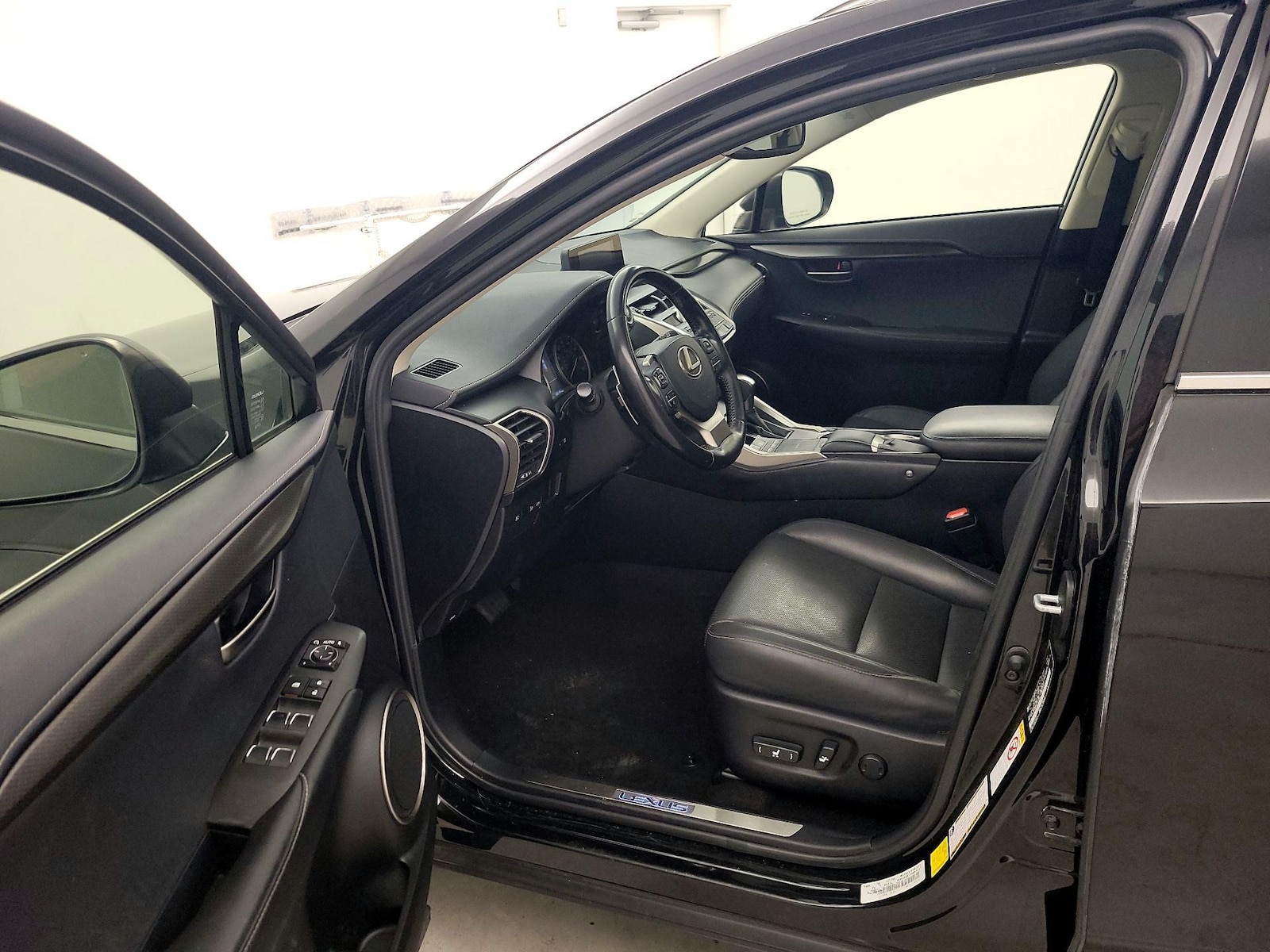 2019 Lexus NX 300 - Photo 12