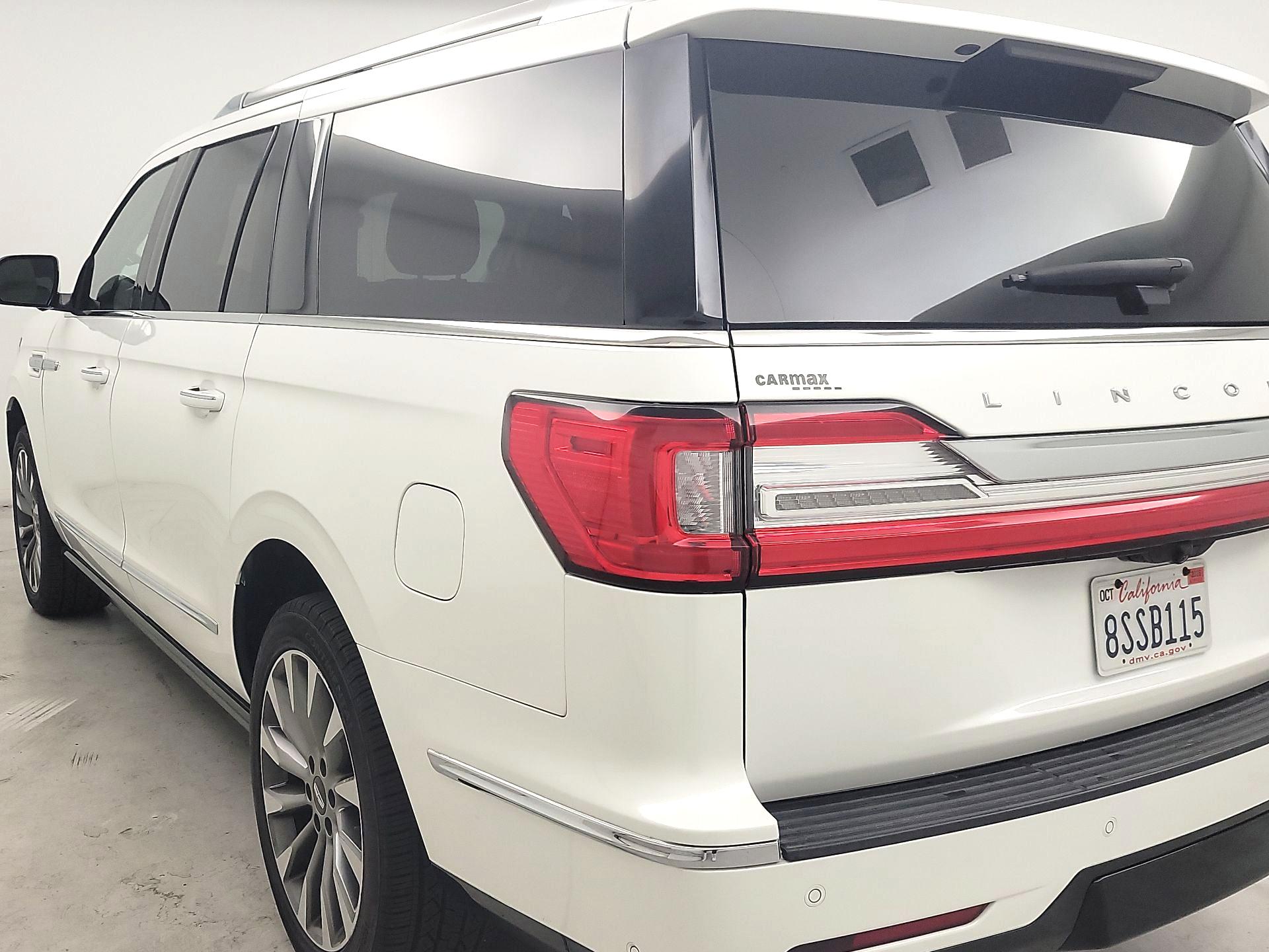 Thumbnail: 2020 Lincoln Navigator L - 7