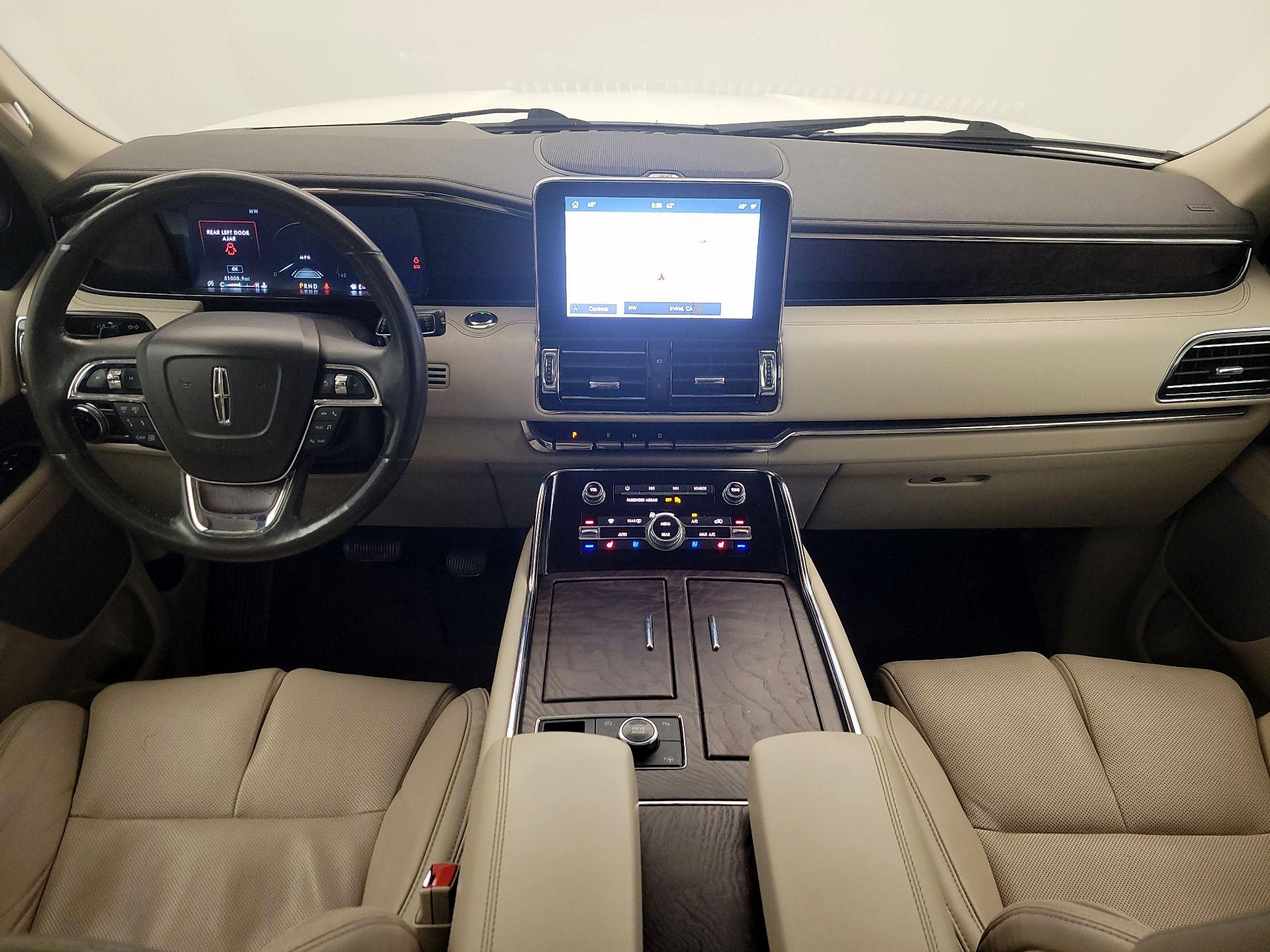 Thumbnail: 2020 Lincoln Navigator L - 8