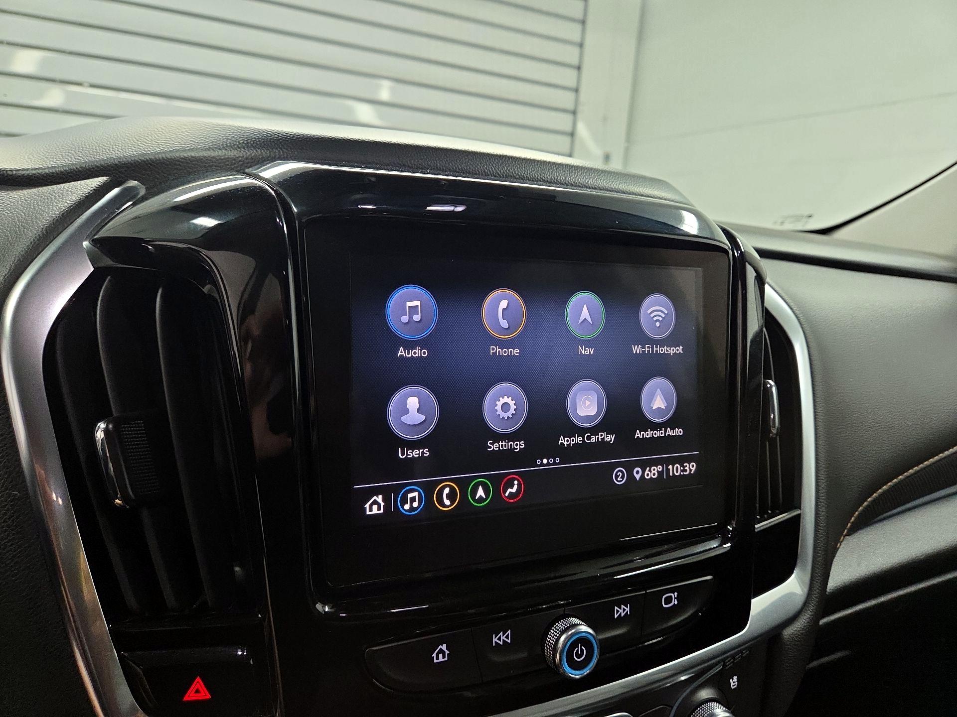 Thumbnail: 2020 Chevrolet Traverse - 13