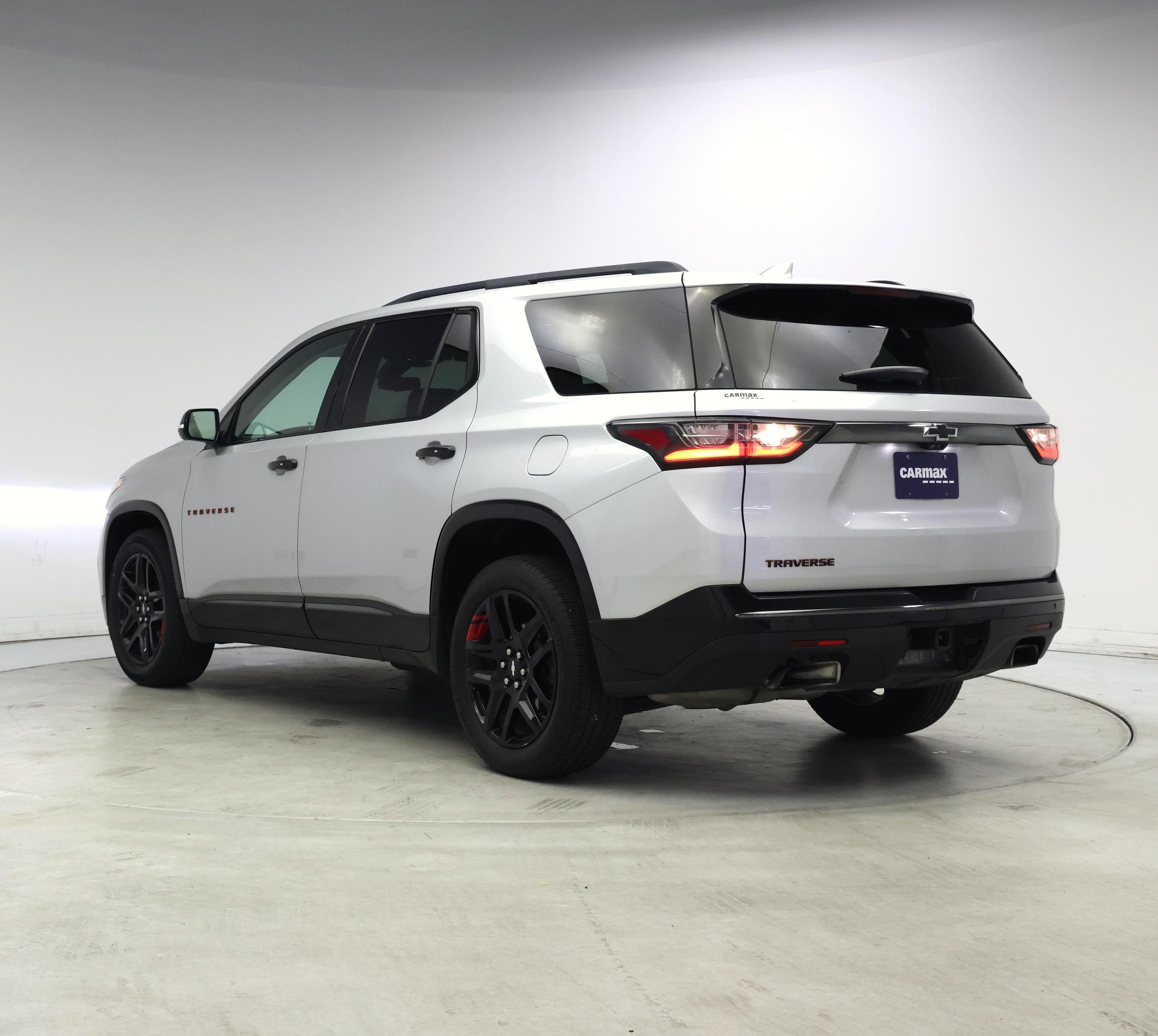 Thumbnail: 2020 Chevrolet Traverse - 2