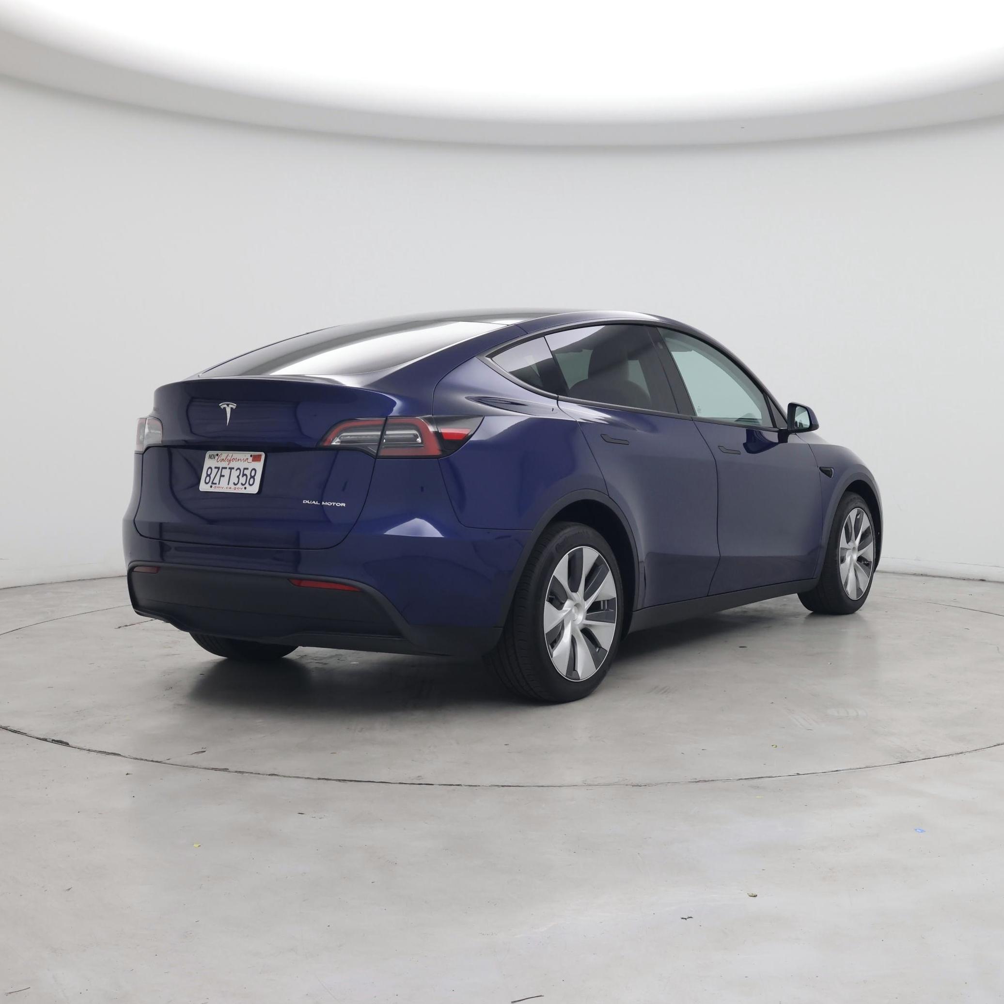 Thumbnail: 2022 Tesla Model Y - 8