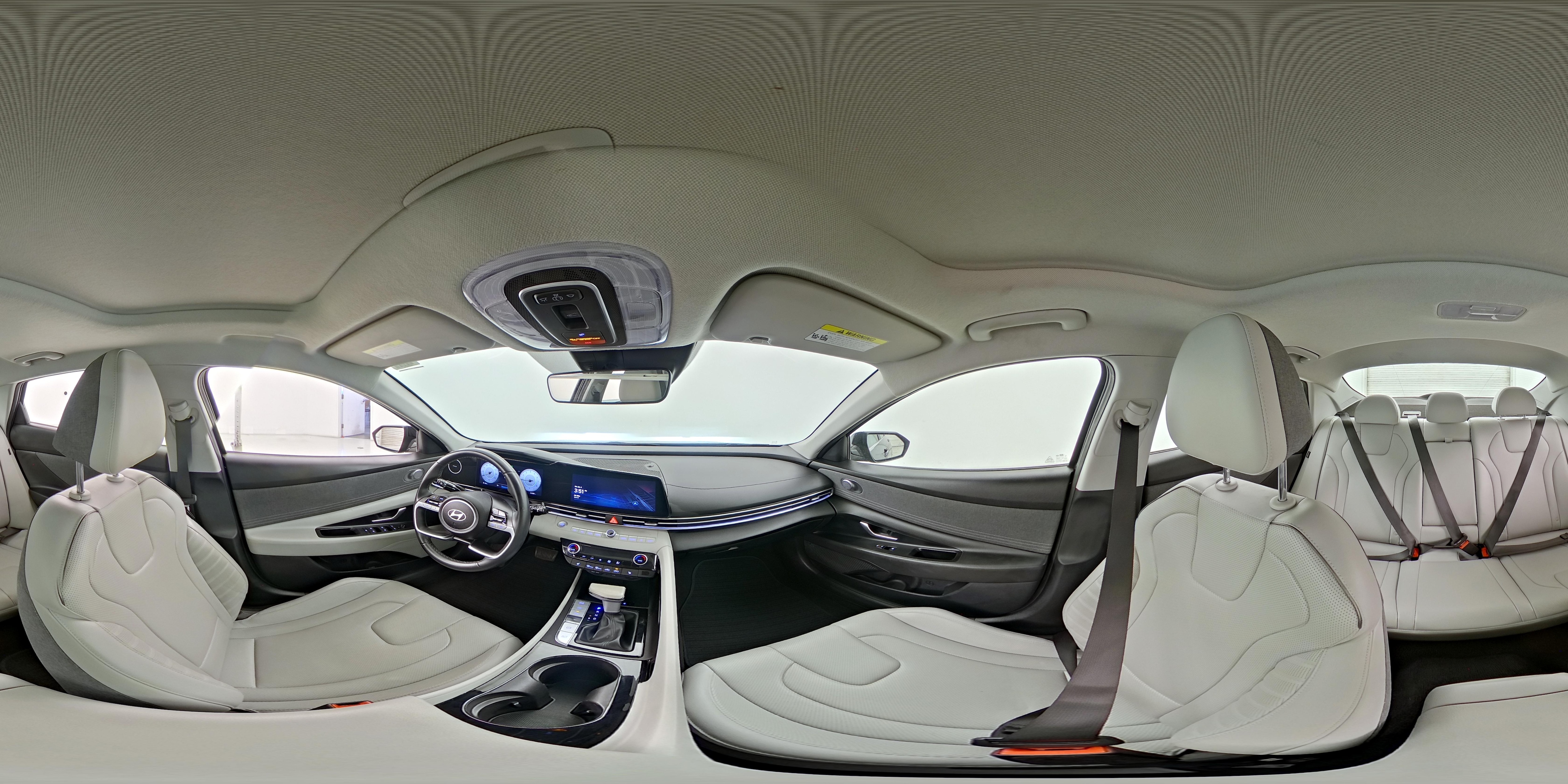 2024 Hyundai Elantra Limited - Photo 26