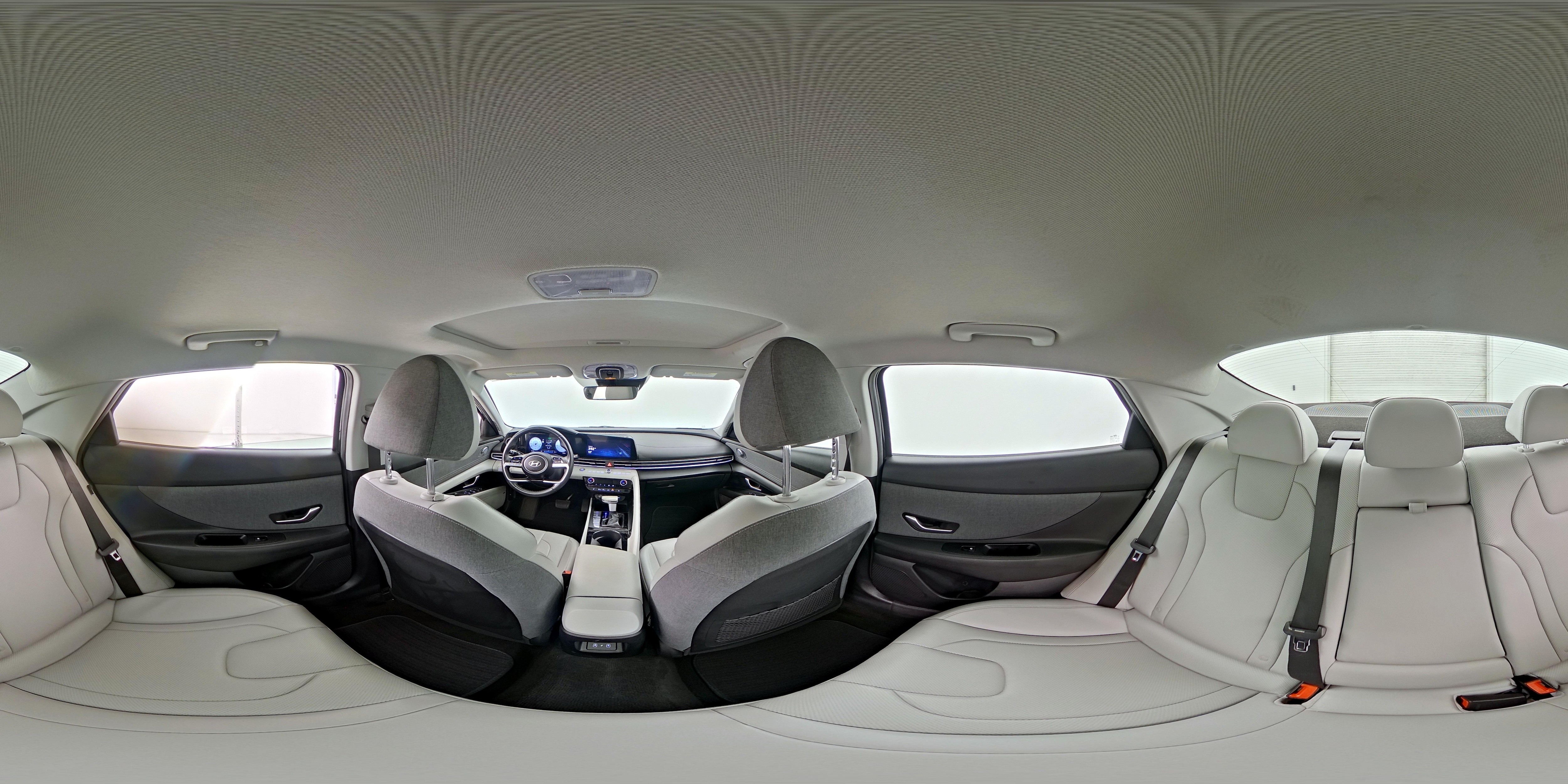 2024 Hyundai Elantra Limited - Photo 27