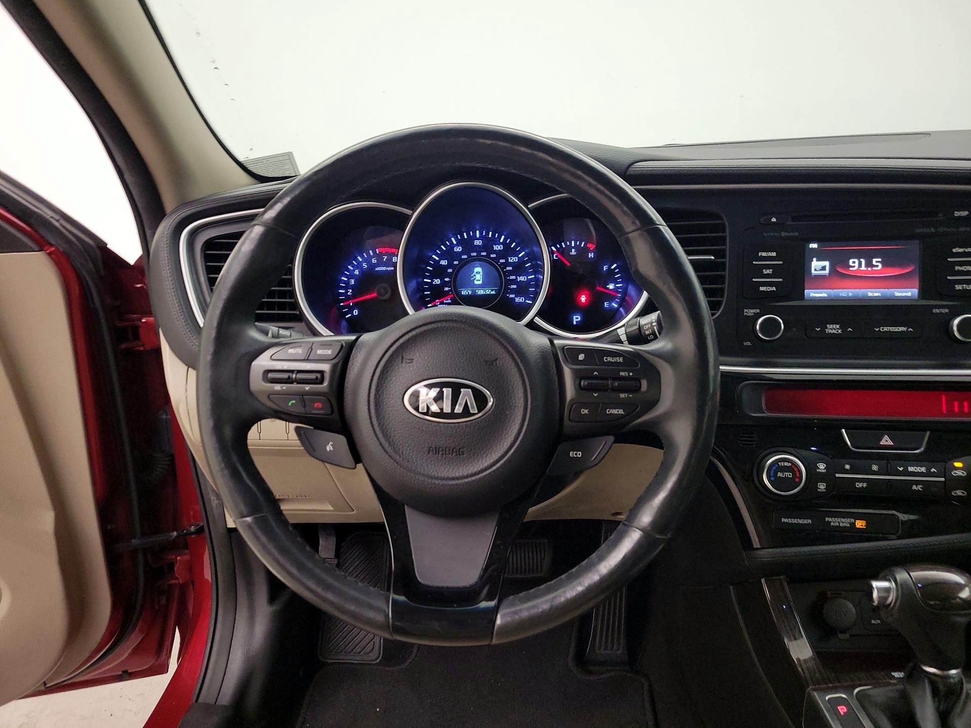 Thumbnail: 2015 Kia Optima - 10