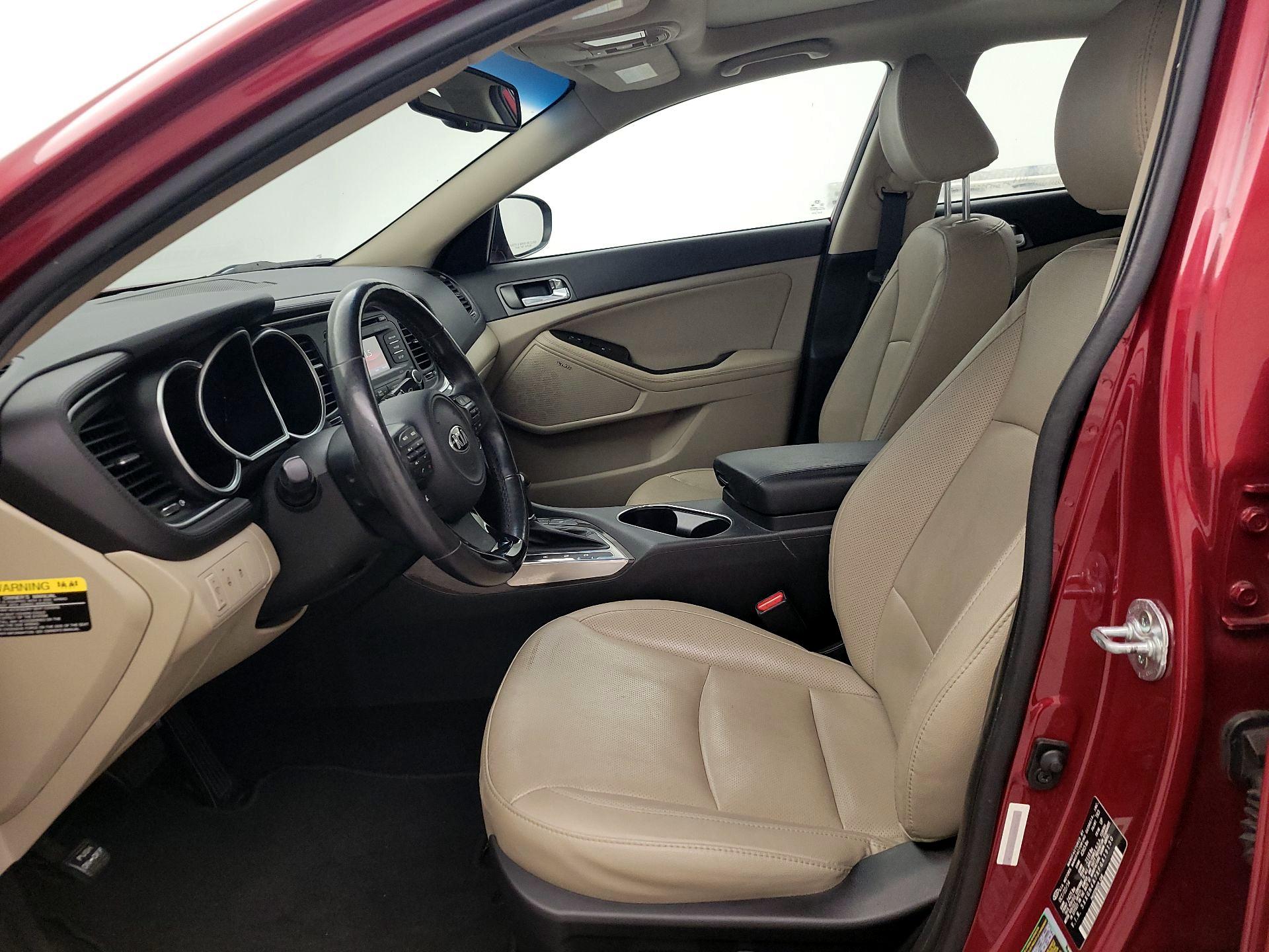 Thumbnail: 2015 Kia Optima - 11