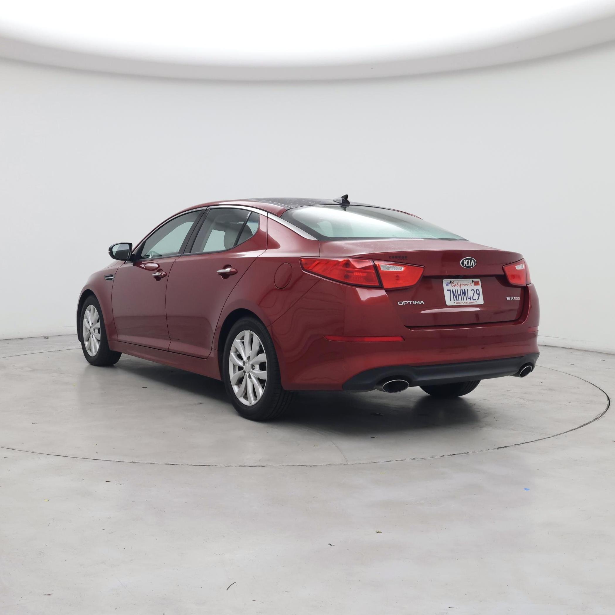 Thumbnail: 2015 Kia Optima - 2