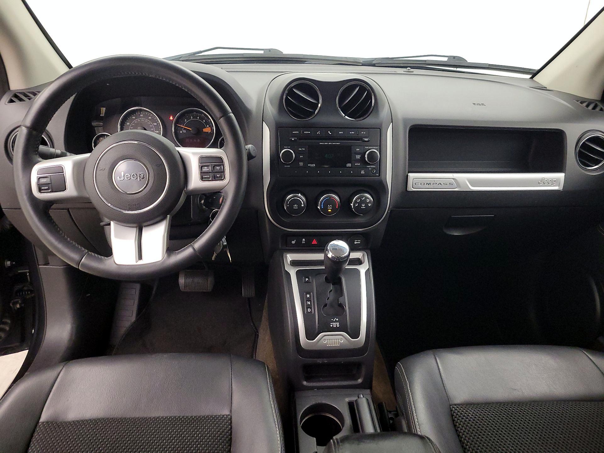 Thumbnail: 2016 Jeep Compass - 9