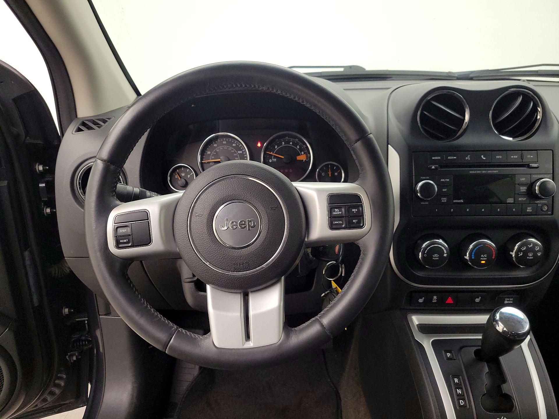 Thumbnail: 2016 Jeep Compass - 10