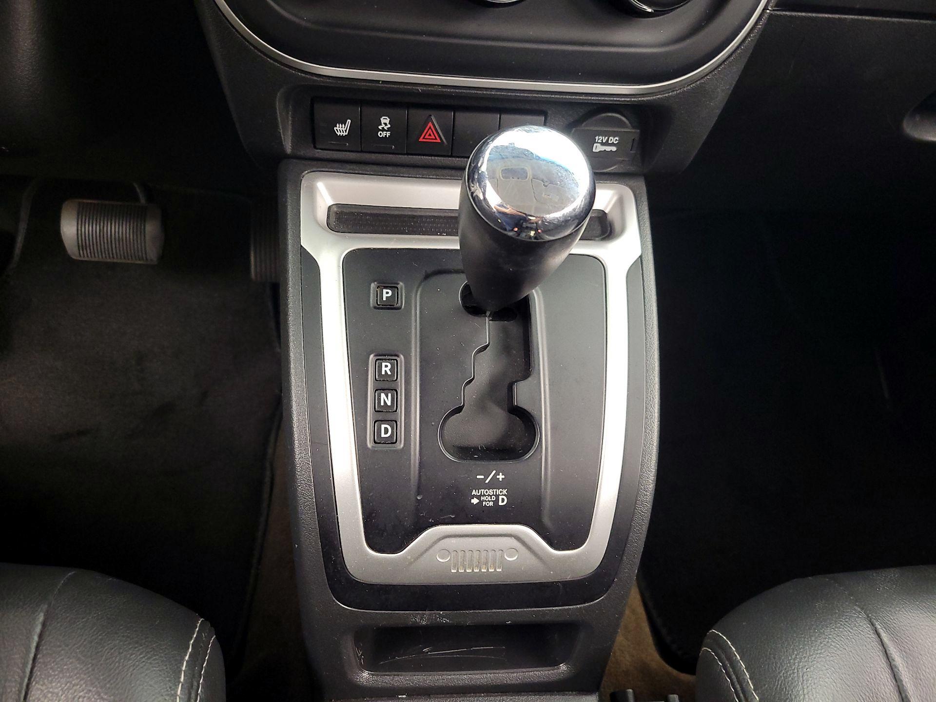 Thumbnail: 2016 Jeep Compass - 15