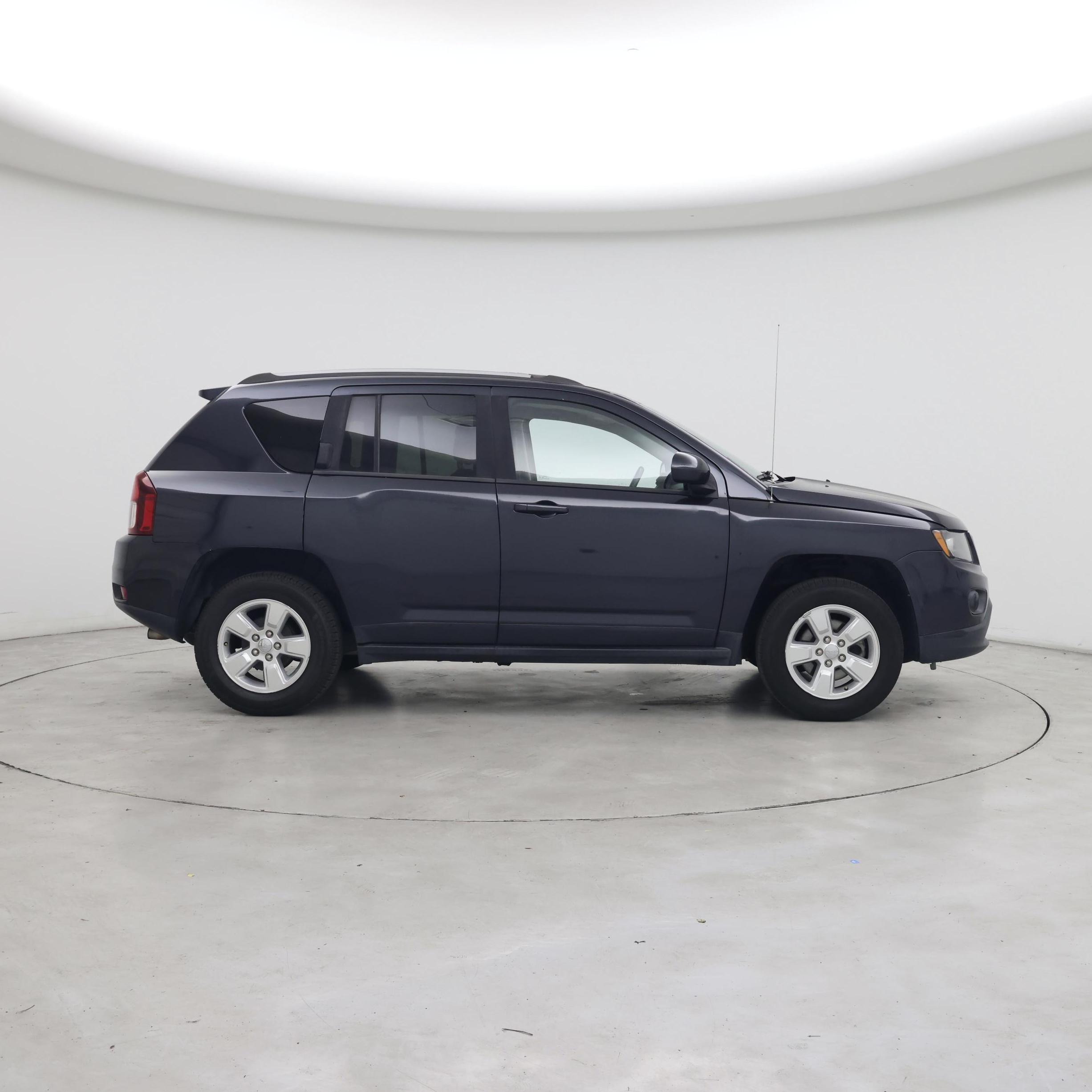 Thumbnail: 2016 Jeep Compass - 7