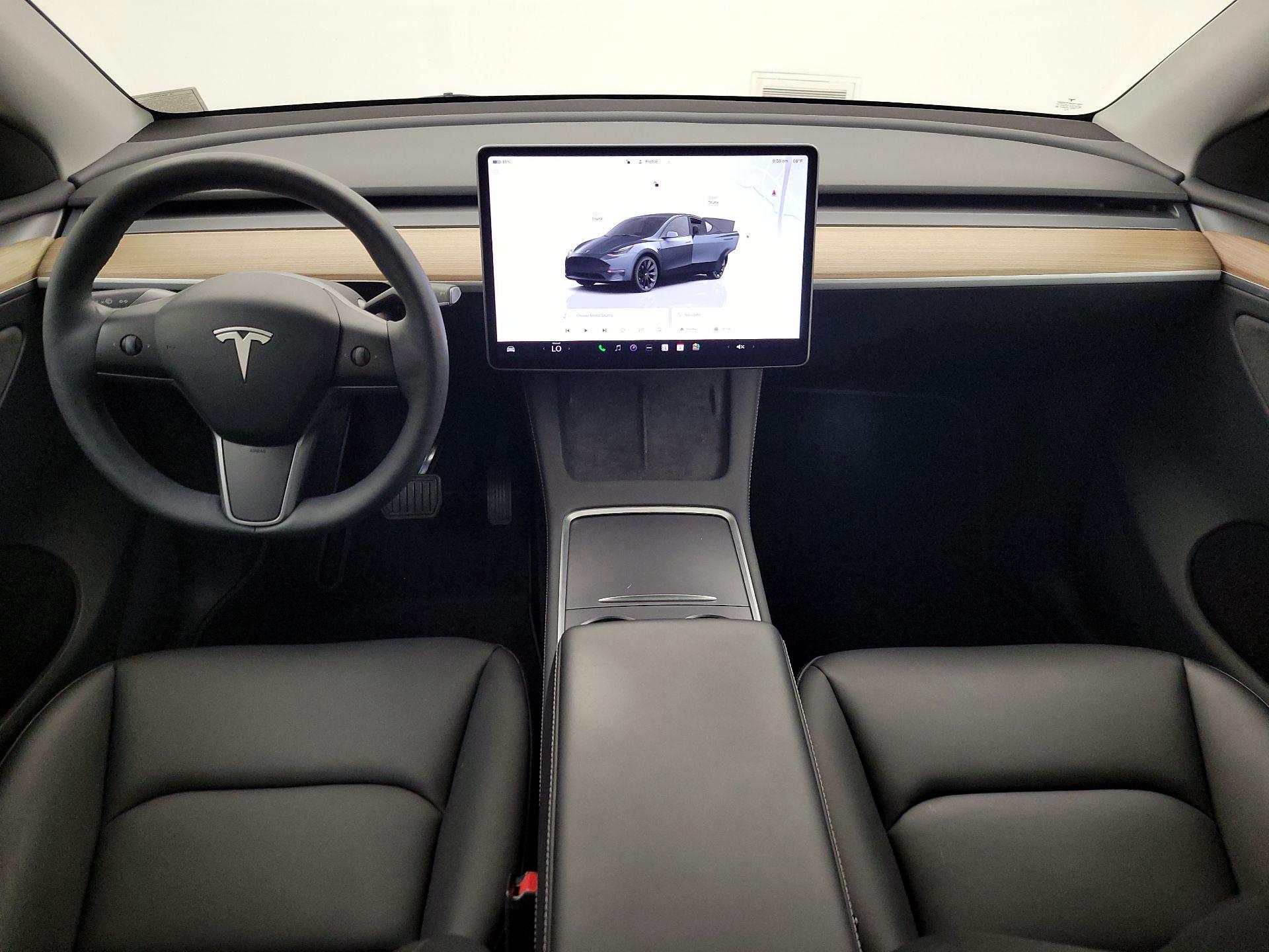 Thumbnail: 2023 Tesla Model Y - 8