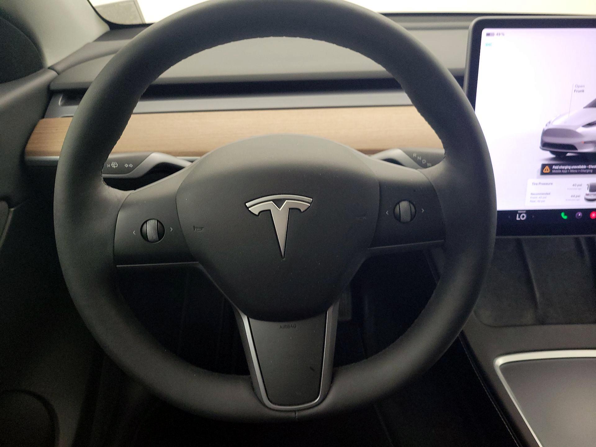 Thumbnail: 2022 Tesla Model Y - 10