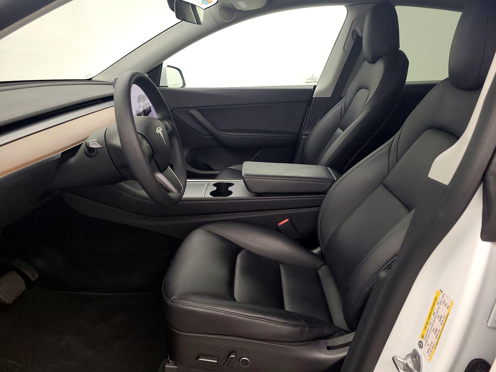 Thumbnail: 2022 Tesla Model Y - 11