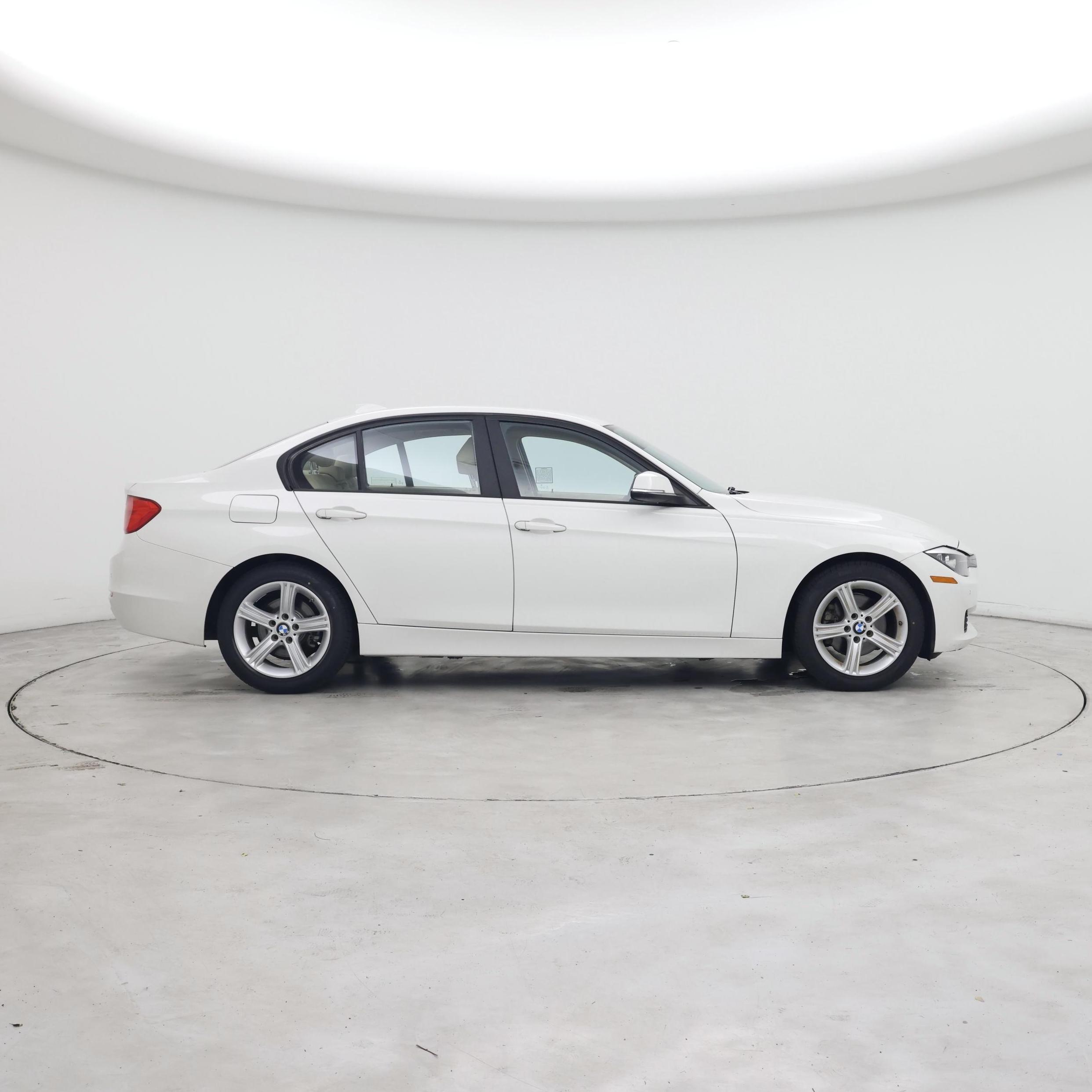 Thumbnail: 2015 BMW 3 Series - 7
