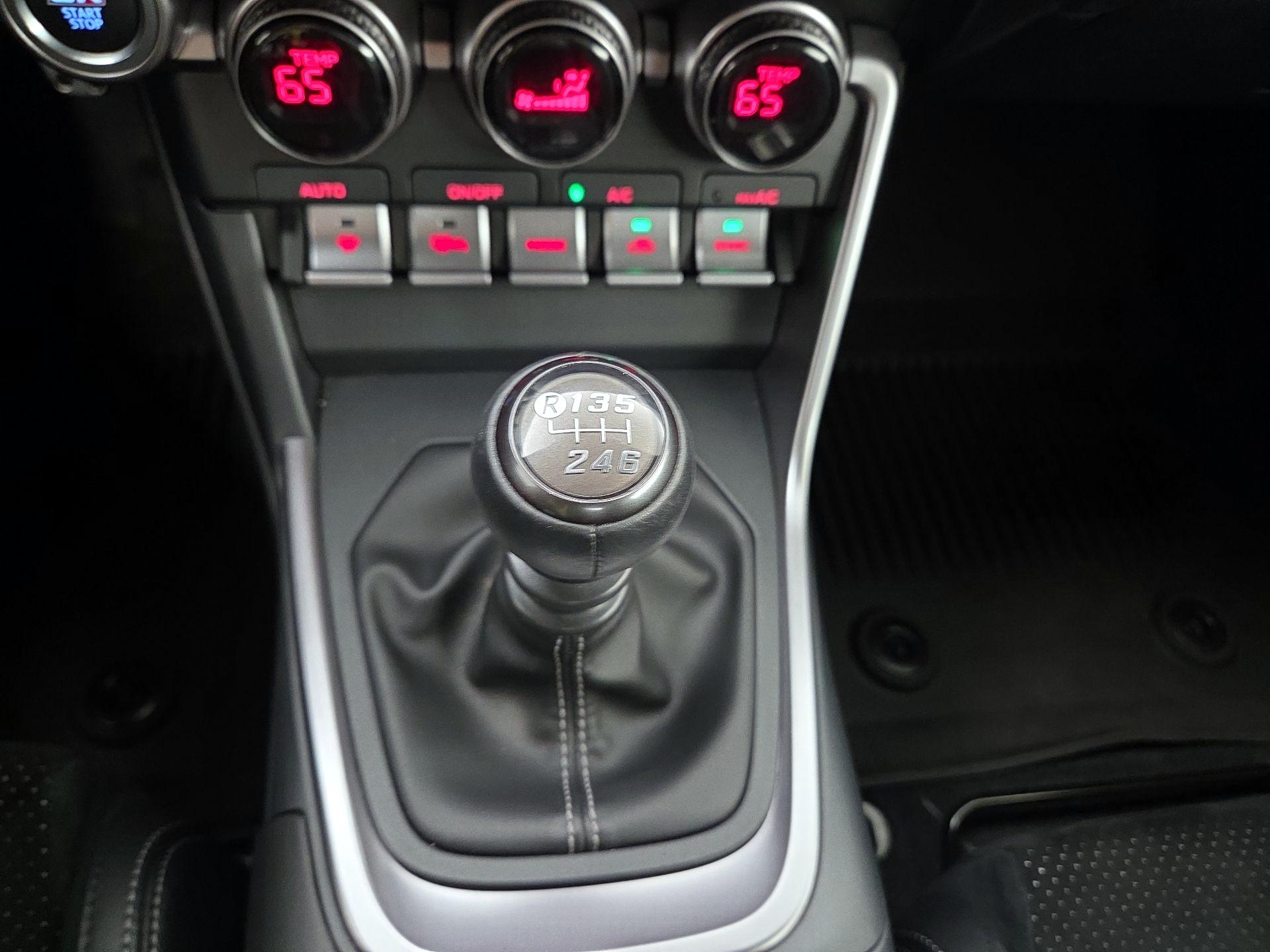 Thumbnail: 2024 Toyota GR86 - 17