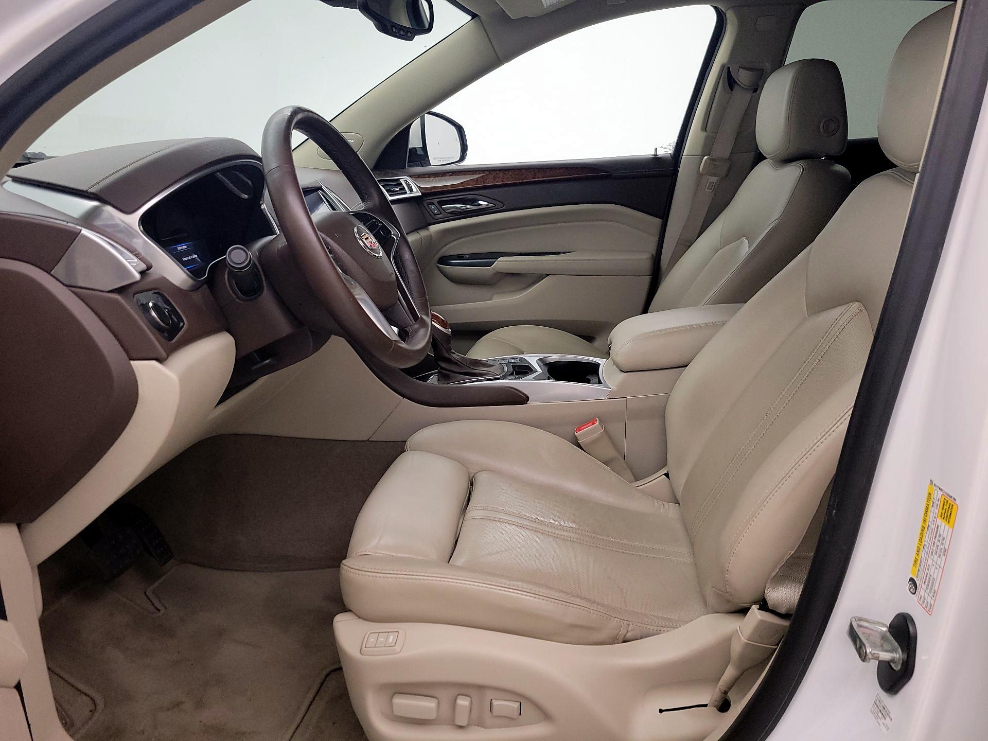 Thumbnail: 2016 Cadillac SRX - 11