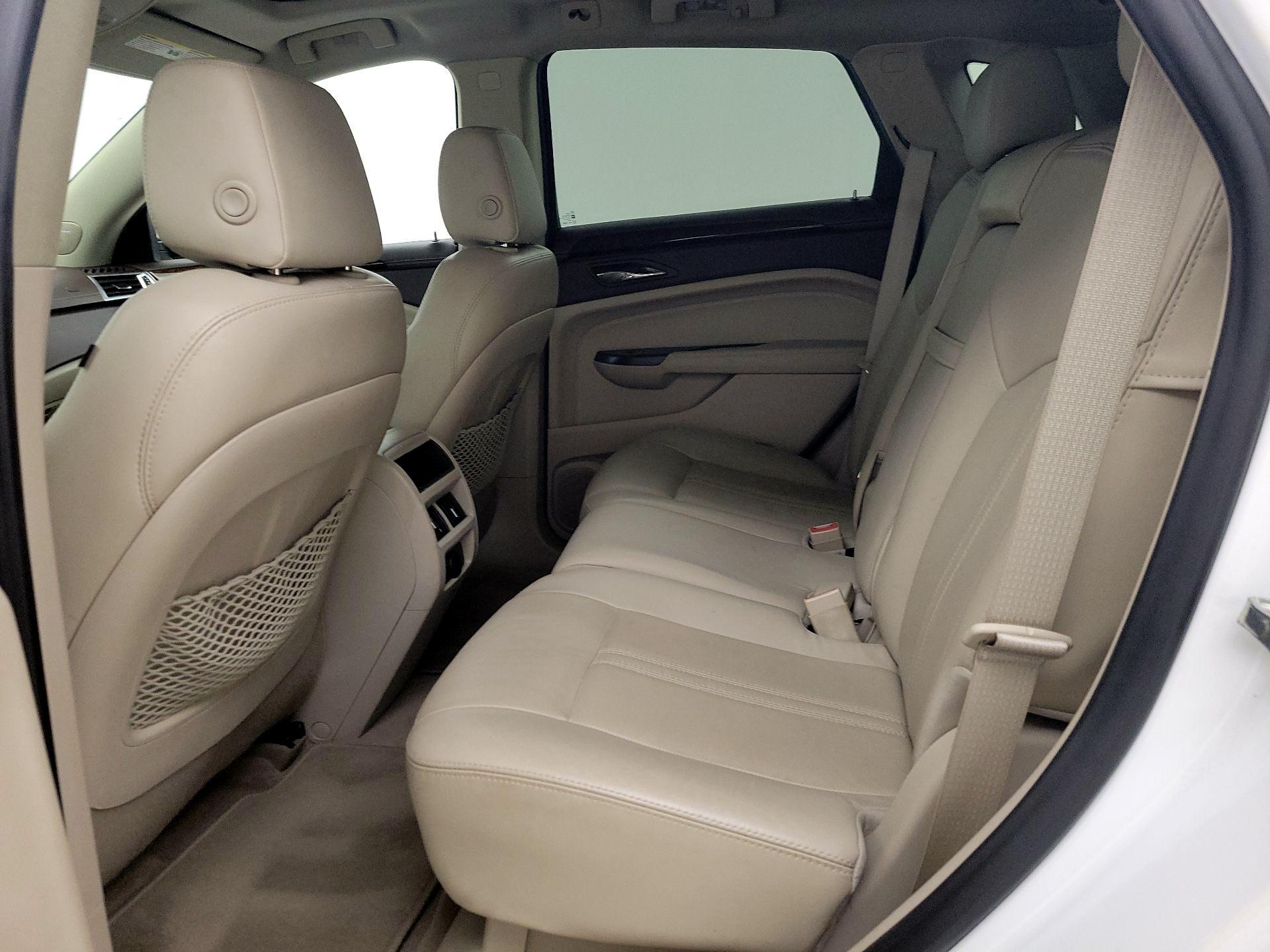 Thumbnail: 2016 Cadillac SRX - 19