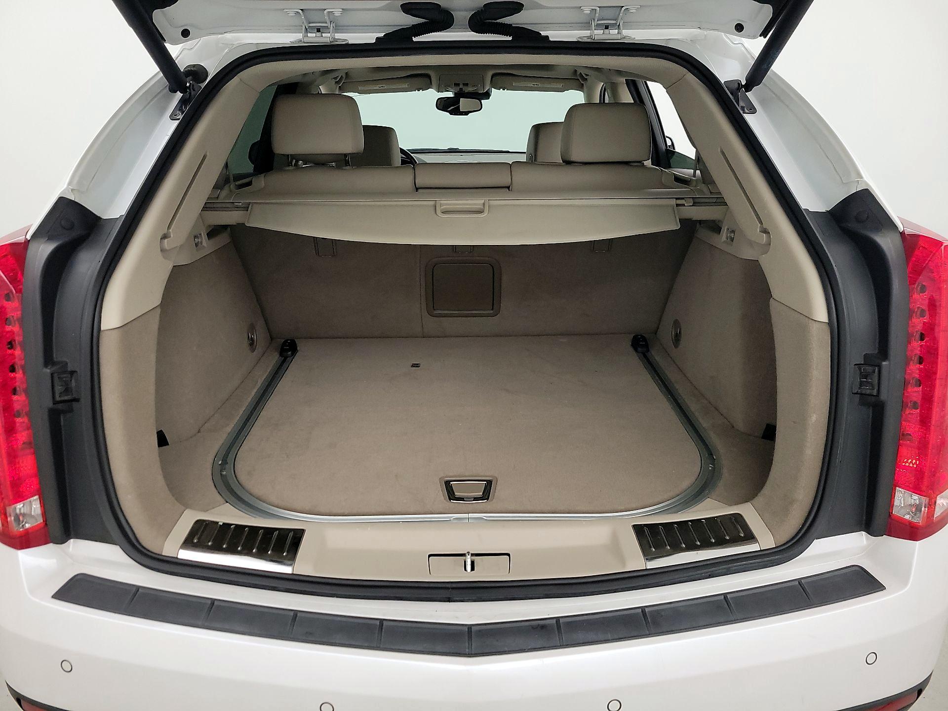 Thumbnail: 2016 Cadillac SRX - 20