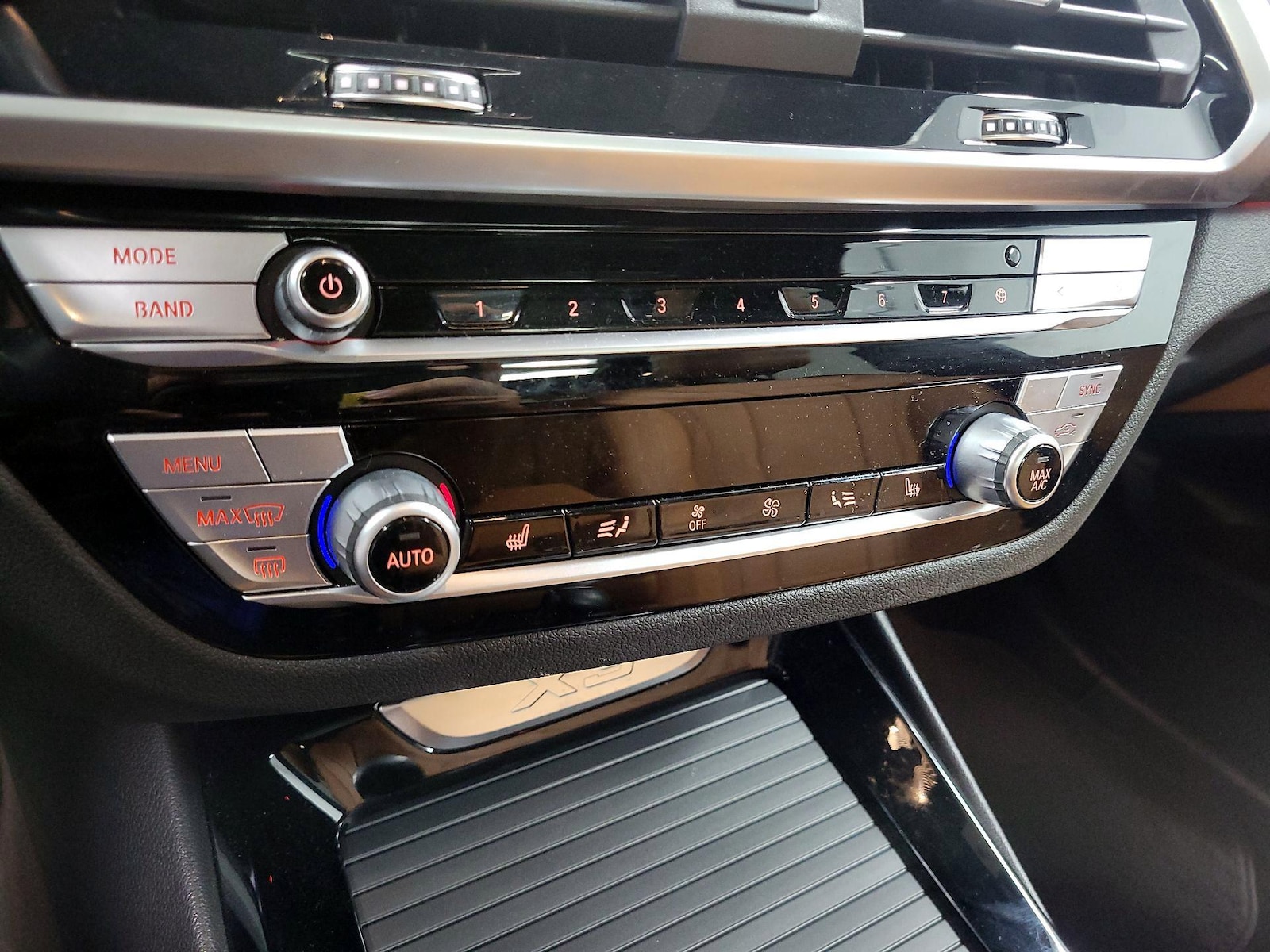 2021 BMW X3 30i - Photo 18