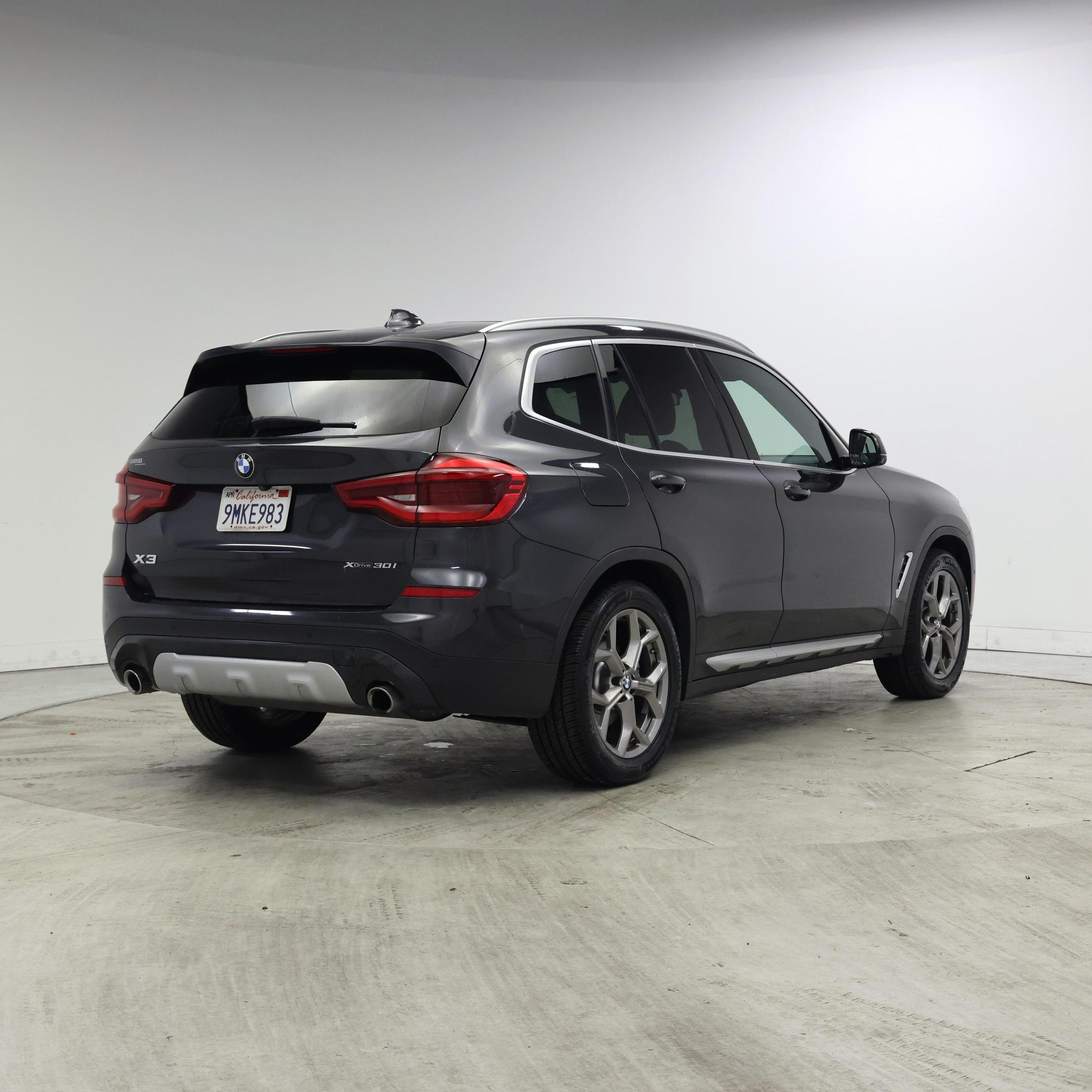 Thumbnail: 2021 BMW X3 - 8